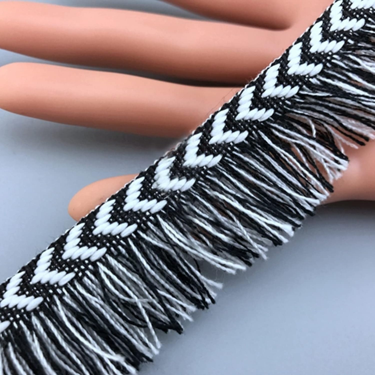 lace Trim,lace ribbonTassel，Tassel Sewing Trim，5 Yard 0.98 Inch Tassel Fringe Black Ivory Arrow Jacquard Tapes Lace Trim Ribbon Clothing Dress Bag Sewing Material DIY