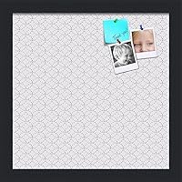 Vista 352 de PinPix Tablero de anuncios de corcho de 20 x 14 pulgadas. Este tablero decorativo enmarcado viene con diseño de círculos B W y un marco negro