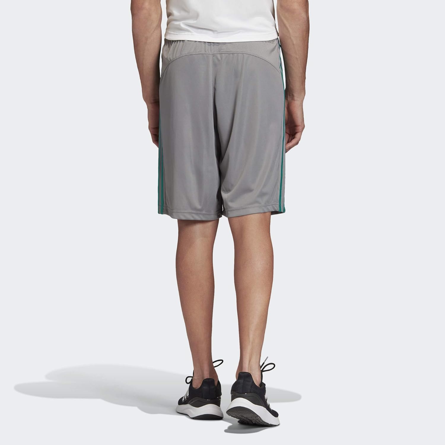 adidas Men's Designed 2 Move Climacool 3-Stripes Shorts 3X-Large Tall Grey/White