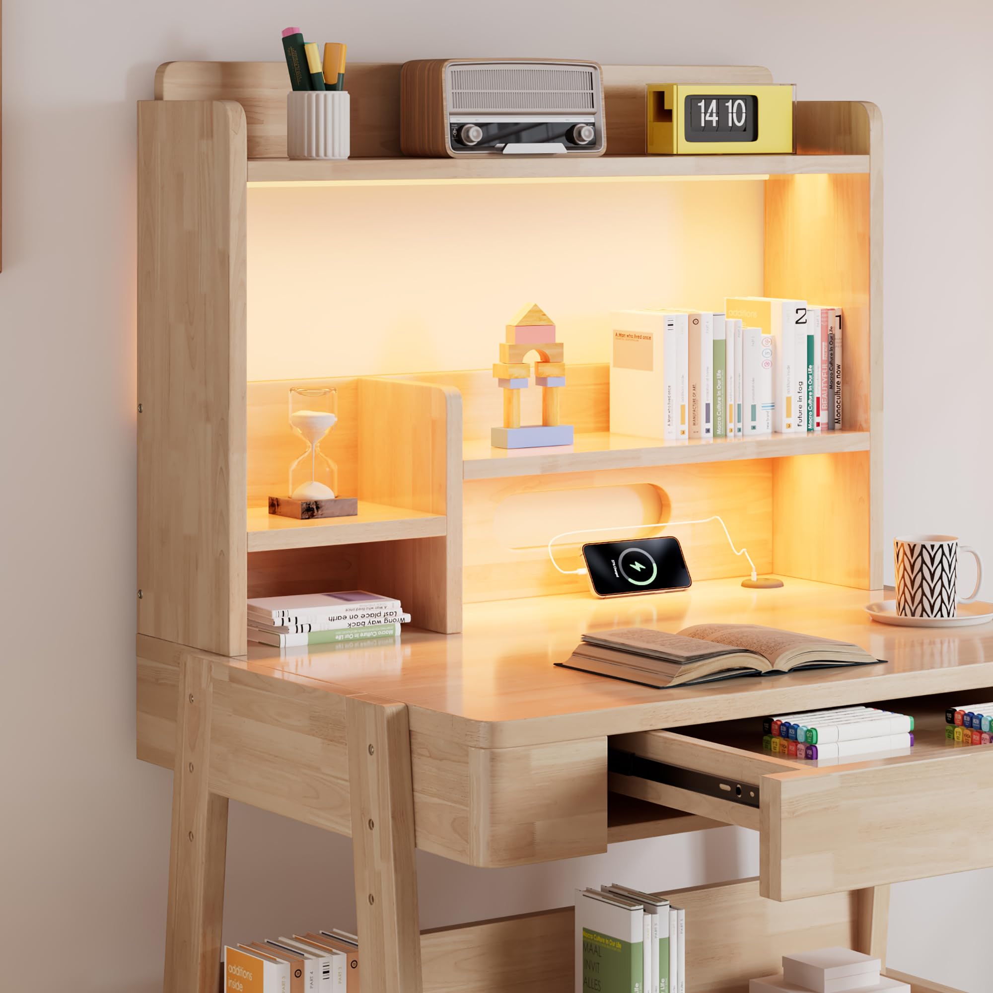 Kindertisch, Höhenverstellbarer Kinderschreibtisch aus Massivholz, Naturfarben, mit LED-Lichtleiste, USB-Anschluss, Schublade & Stauraum, kindgerecht, für Kinder ab 6 Jahren (84x60x127.5cm)