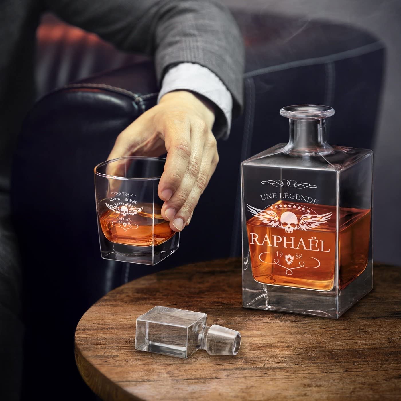 Maverton Set Whisky personnalisable - Ensemble de Carafe en verre de 810 ml et 6 verres de 250 ml pour lui - meilleur copain - Service Whiskey pour papa - Cadeau anniversaire homme - Légende