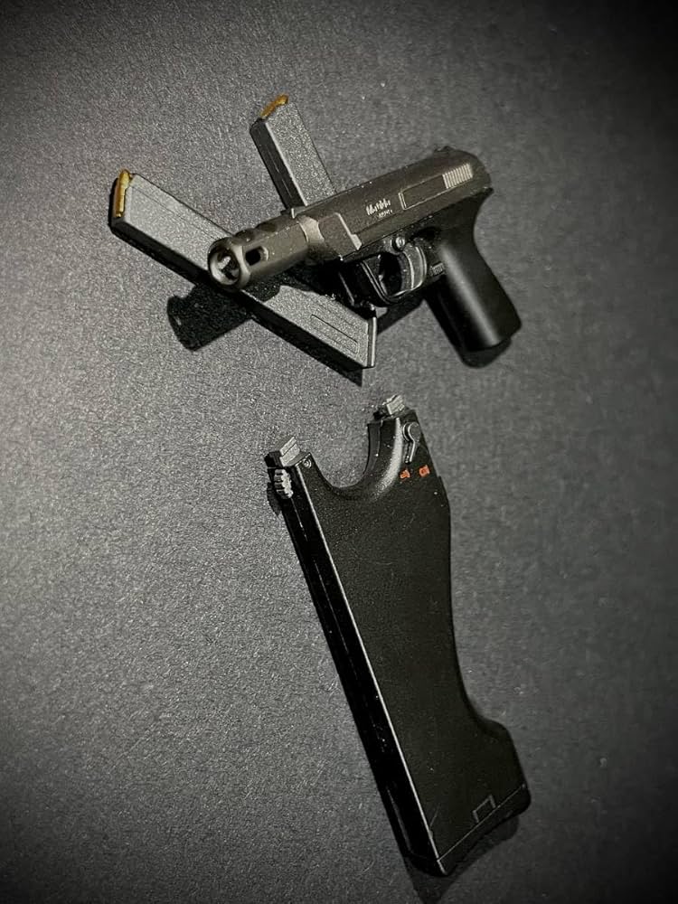 バイオハザード 銃弾型チャーム付き合皮ストラップ TOKYO MARUI ガスブローバック アルバート.W.モデル 01P バイオ