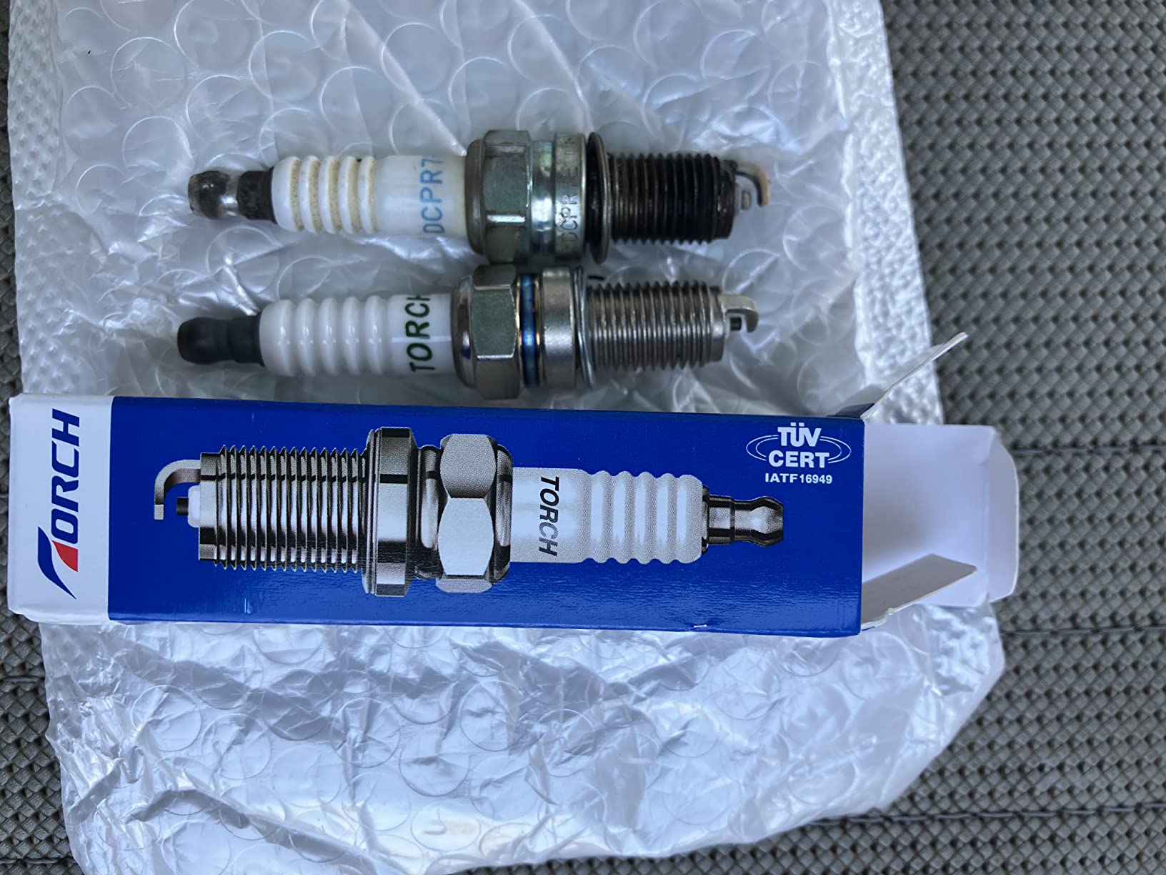 Amazon 3個 TORCH DK7RTC 一般プラグ(ターミナル一体形)交換する NGK【4415】DCPR7E スパークプラグ