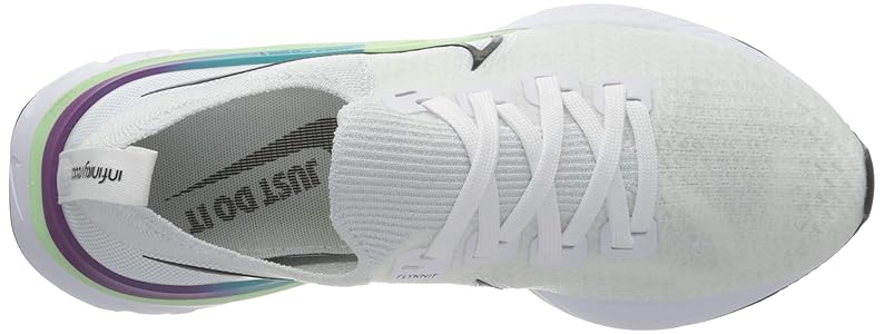 Nike ランニングシューズ ホワイト/グリーン/レッド Nike ランニングシューズ ホワイト/レッド - メルカリ