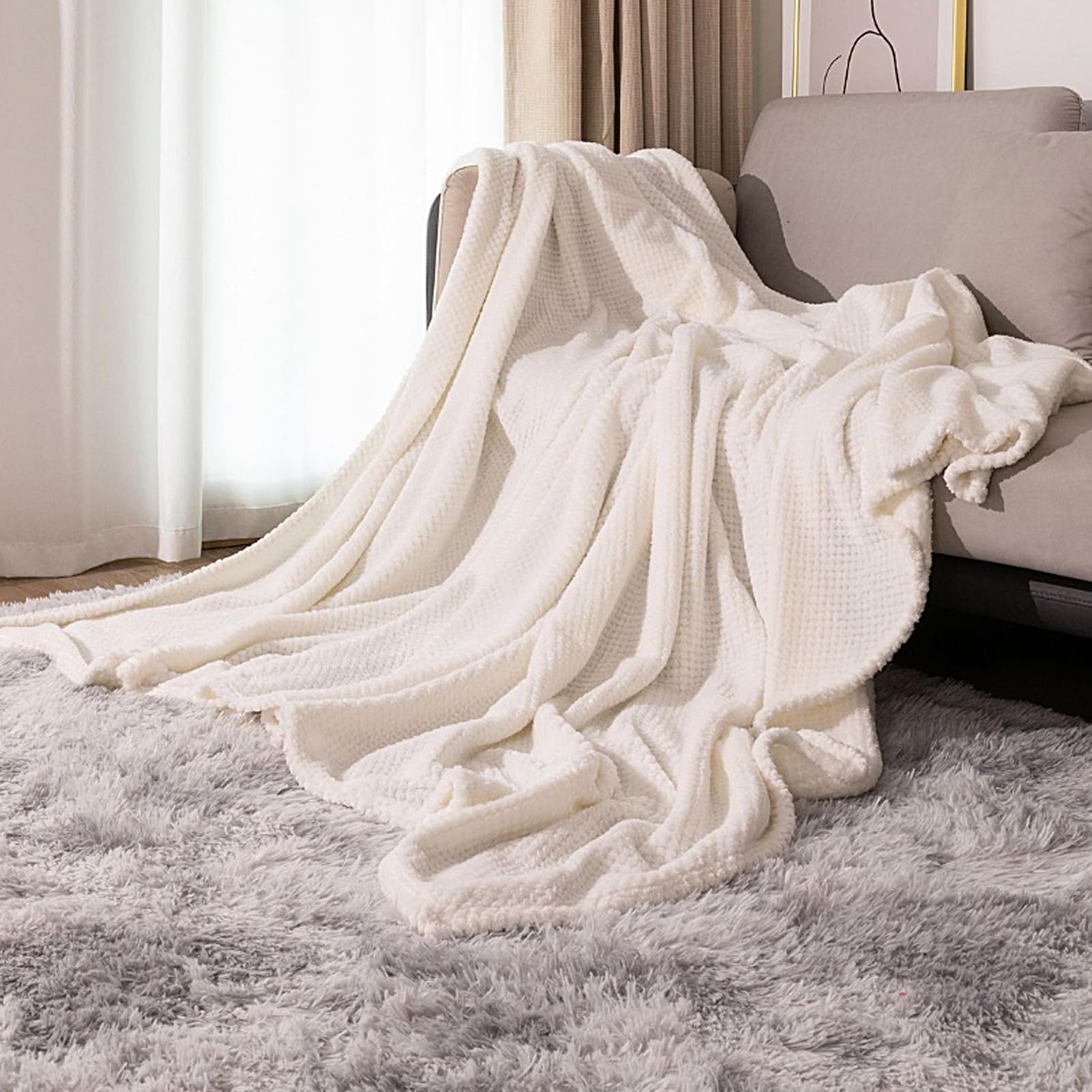 Flannel Fleece Blanket Super Soft Fluffy Blanket Warm Plush Throws for Bed Sofa Flannel Fleece Throw Blanket for Women Men Kids All Seasons (white110*150)