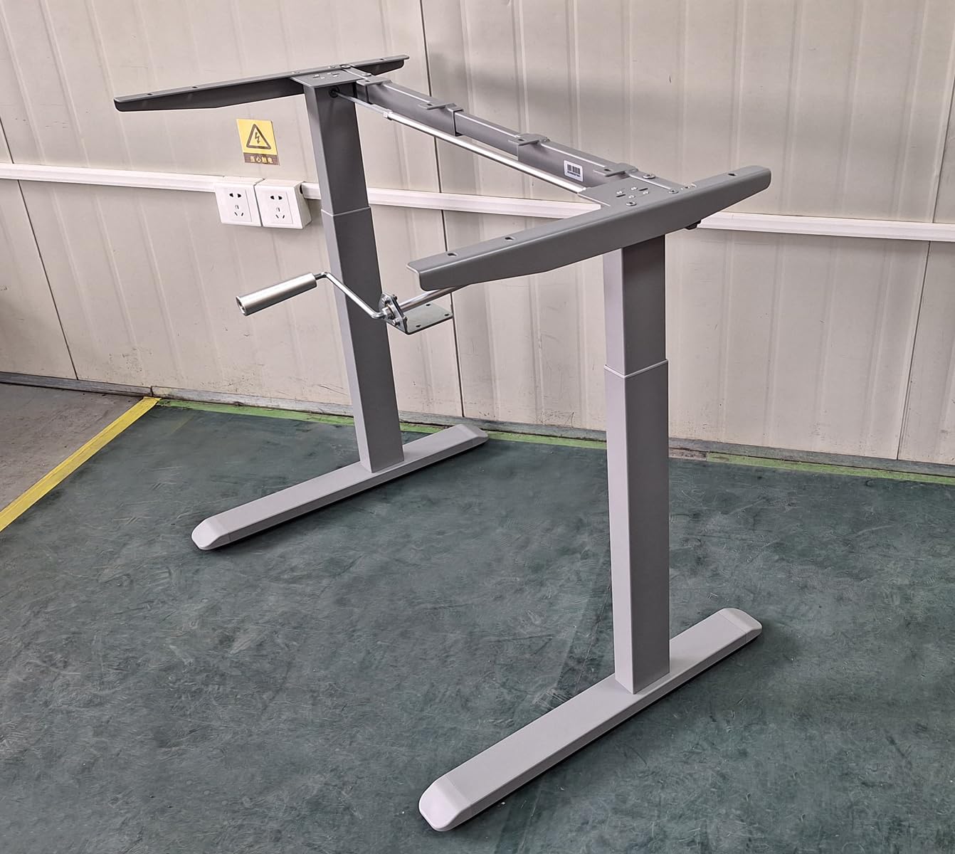 StudyDesk - Kleiner Handkurbel Höhenverstellbarer Schreibtisch - Höhe 60,8-106 cm - Breite 75-110 cm - Mobil - Weiß