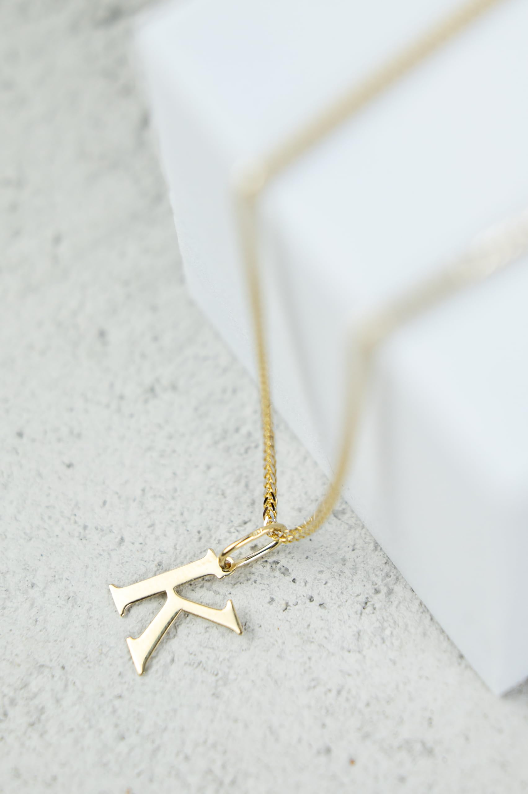 Rodium – Buchstabenanhänger K aus 585er Gelbgold – 14-Karat-Initialen-Anhänger für Halskette oder Armband – Geschenk für Frauen – hergestellt in Italien