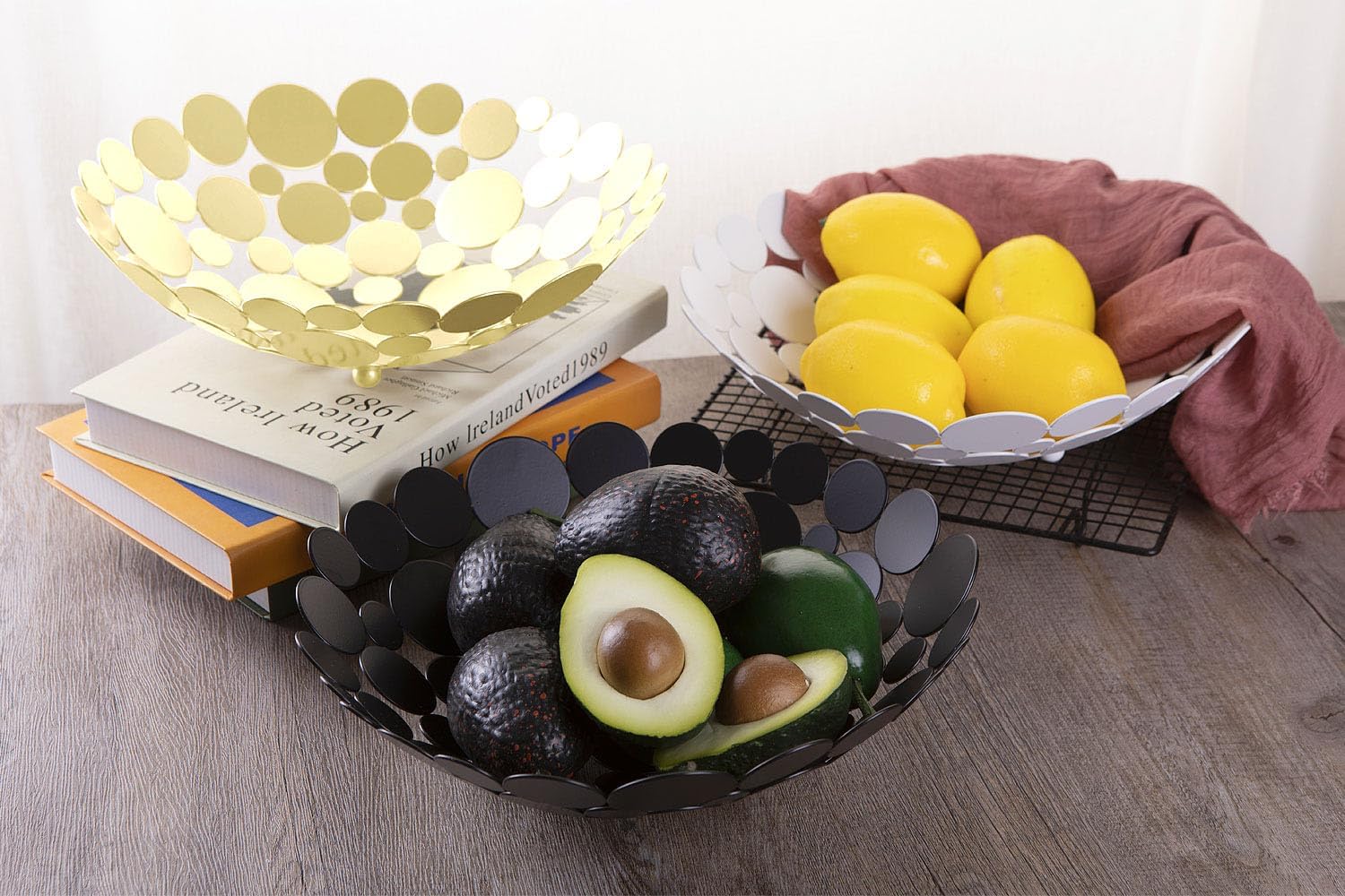 IBWell Decor Metal Fruit Bowl, Modern Kitchen Fruit Basket, Large Round Kitchen Basket, for Fruit, Vegetable, Bread, Candy and Nut - Black