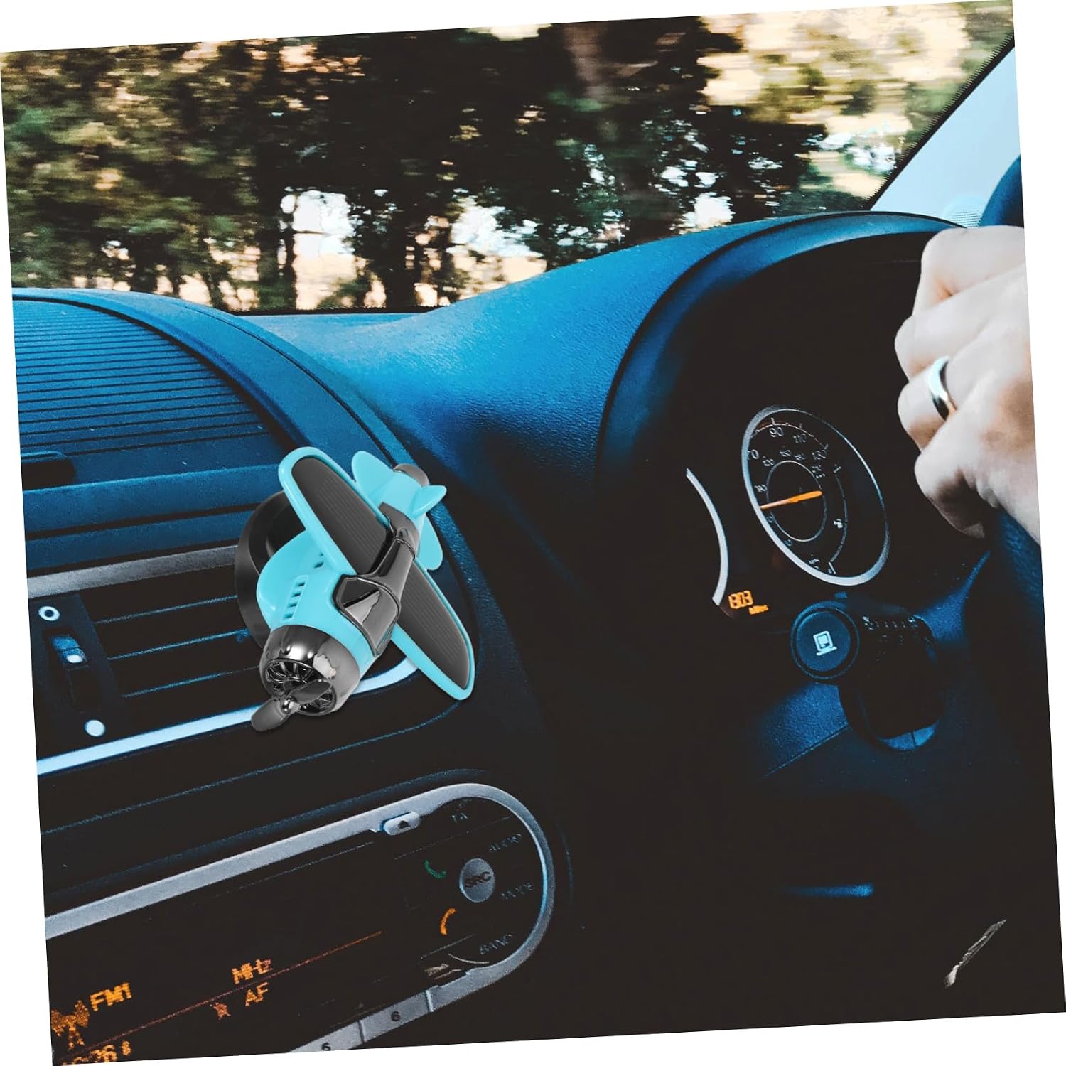 Airplane Lightweight Air Freshener Rotating Solar Powered Car Aromatherapy Diffuser Abs Material for and Multi-Scene Compatibility Home Decoration Vehicle Interior