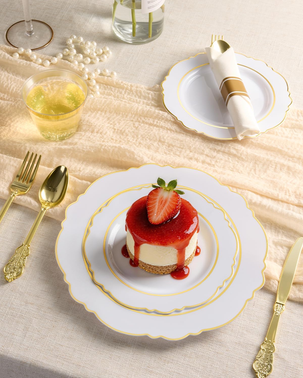 175 Piece White Gold Plastic Dinnerware Set for 25 Guests Elegant Baroque Disposable Dinnerware for Weddings, Parties, 50 Plastic Plates, 25 Pre Rolled Napkins with Silverware, 25 Cups