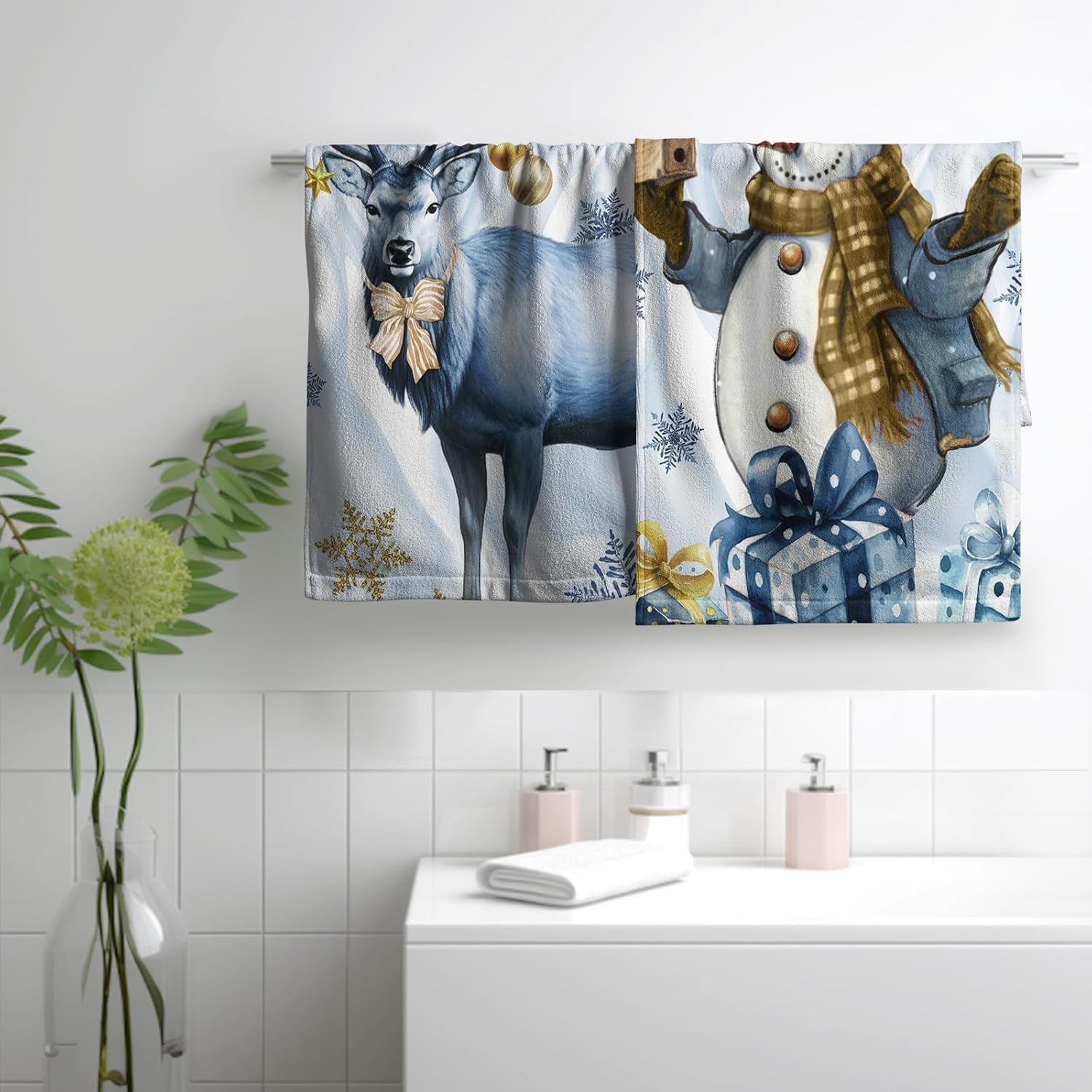 Winter Christmas Snowman Hand Bath Towels Snowflake Towels Set of 2 Xmas Deer fingertip Towels Soft Absorbent Tea Kitchen Towels for Bathroom Spa Home