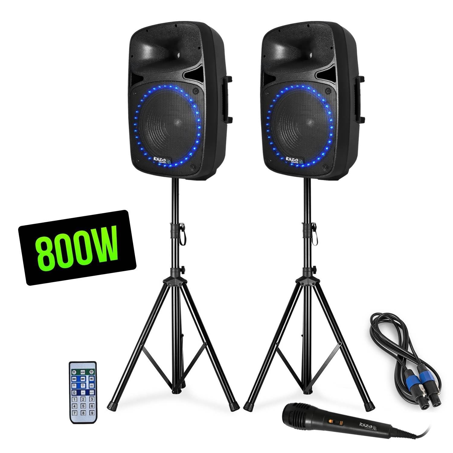 Pack sono composé de 2 enceintes actives/passives dotées de 12 LED, trépieds, 1 micro et 1 télécommande, avec lecteur de cartes SD, port USB, Bluetooth et Radio FM