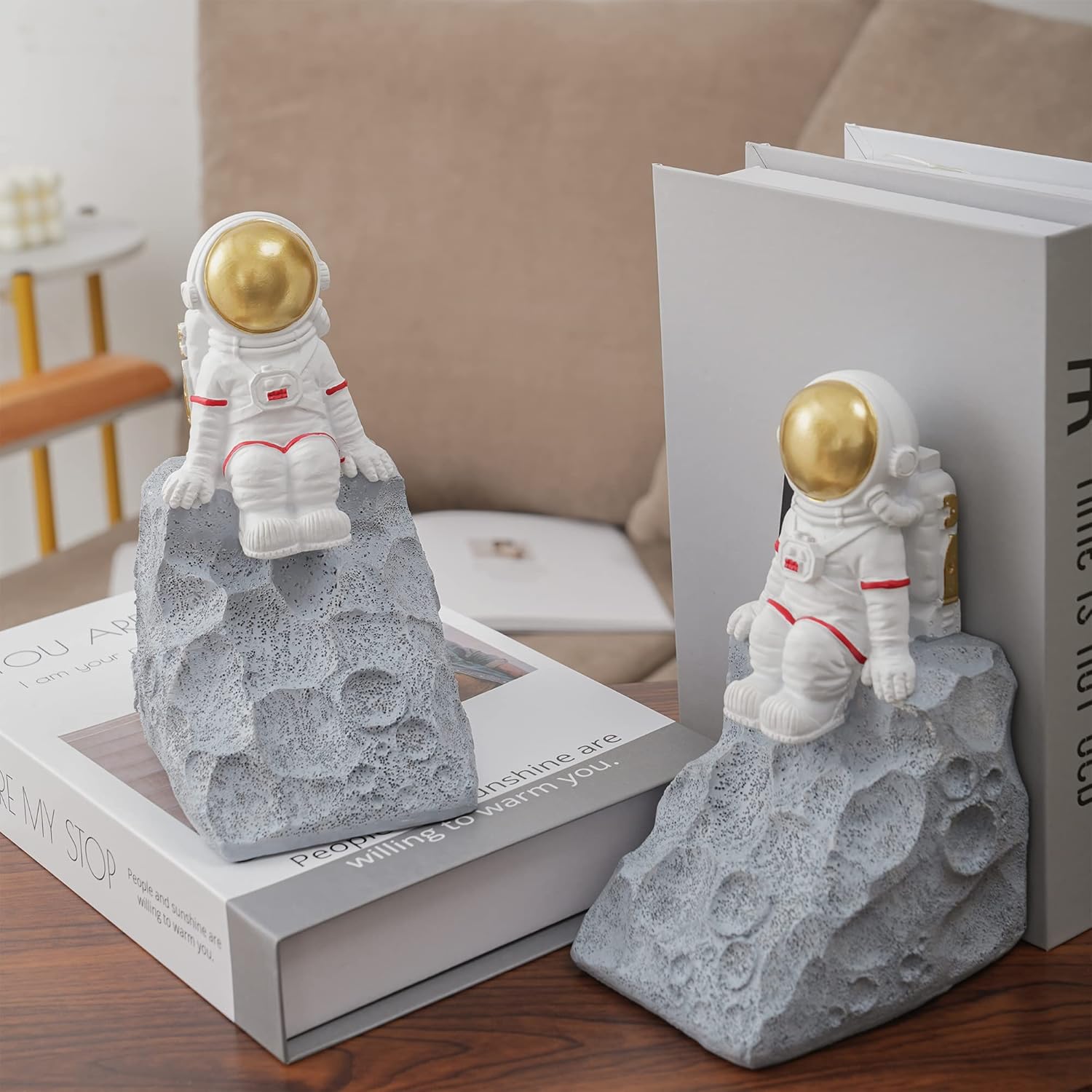 Astronaut Book Ends to Hold Books, Astronaut Decor, Space Themed Bedroom, Desktop, Bookcase Decor - Gifts for Space Lovers