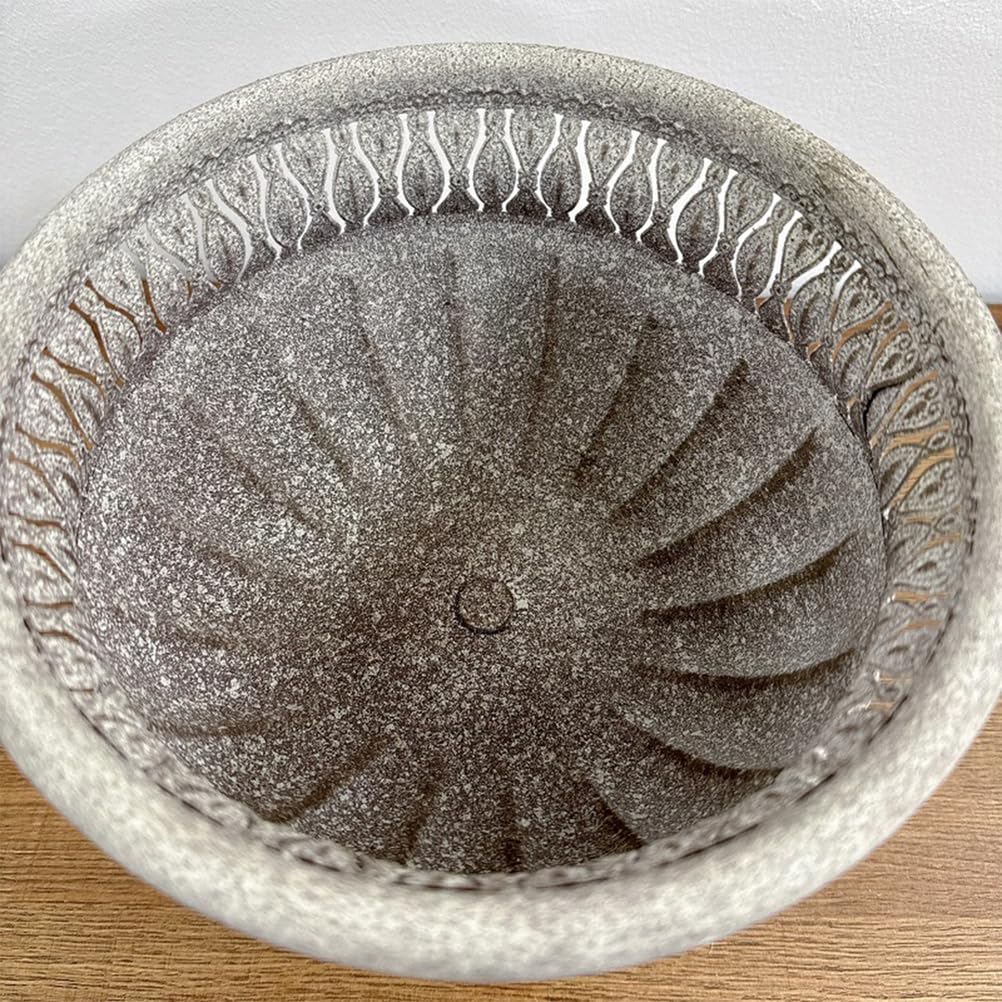 Szklanka Urna In Metallo Invecchiato Su Kamień Szklanka z Rilievi Rustic Contenttore per Piante Grasse Giardino Wewnętrzny Esterno Terrazzo Balcone Decorazione Dom Styl Rustic