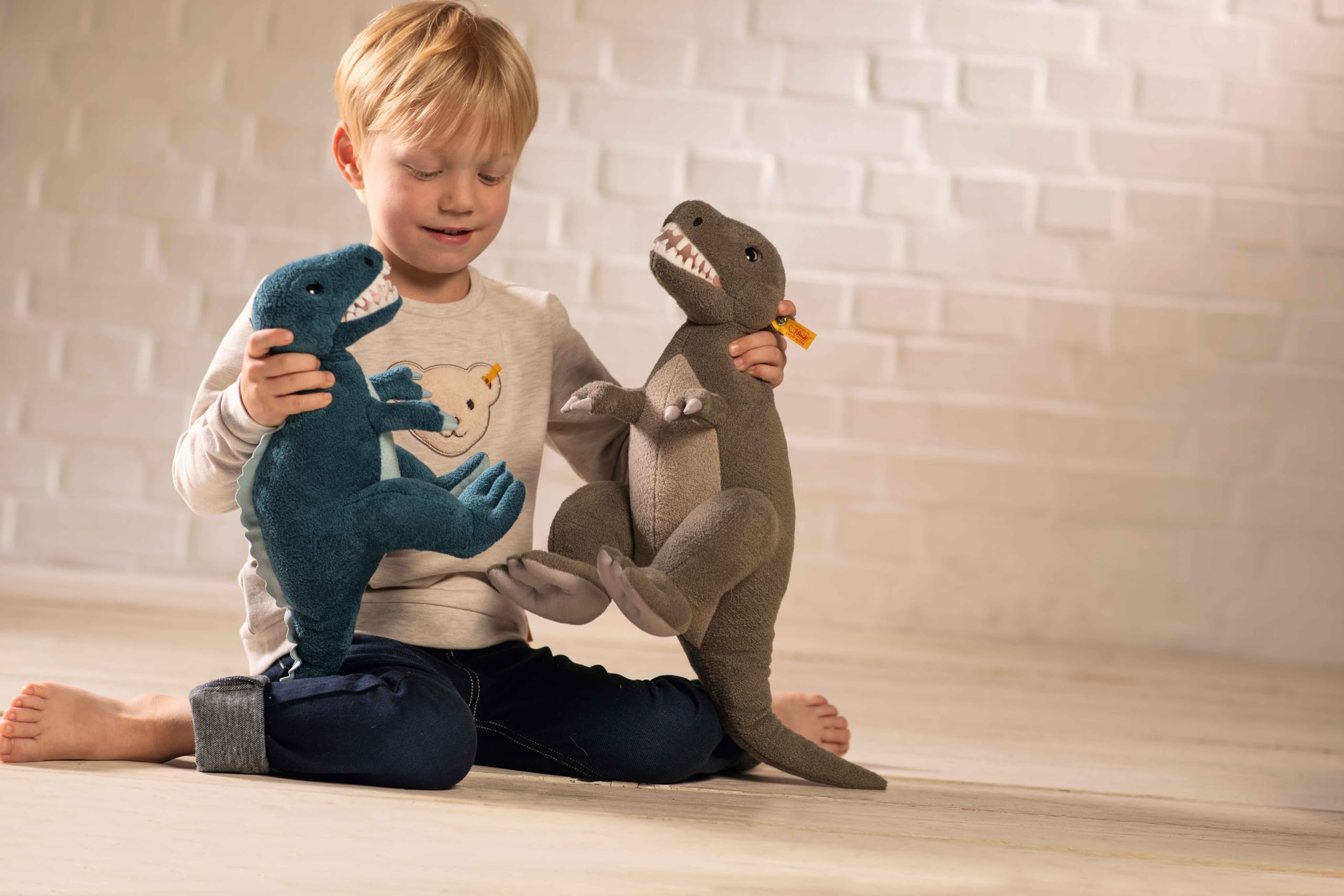 Steiff Kuscheltier Thaisen T-Rex, Süßes Stofftier, Kinder, Jungen & Mädchen, Friends, Plüschtier 45 cm, Hellgrau, 067136