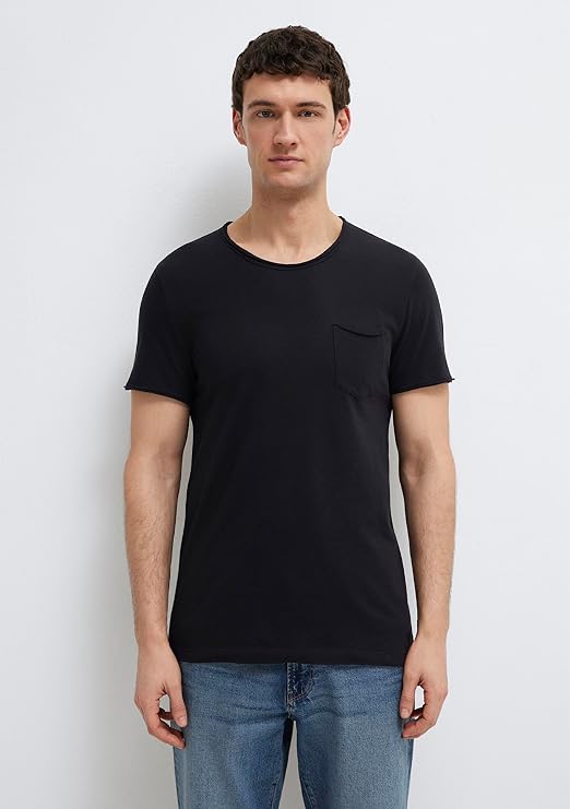 Black Basic T-Shirt Fitted/Body Seated Cut 062772-26341