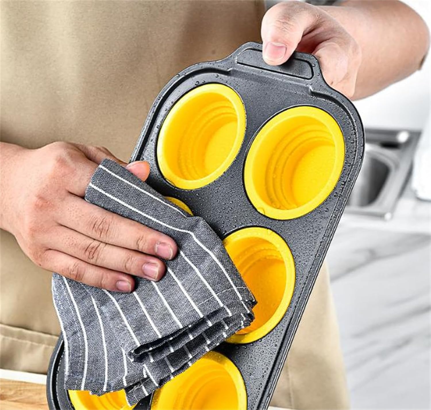 Squeeze Silicone Muffin Molds, Silicone Muffin Pan with a Push-to-Release Mechanism, 12 Cups Reusable Non Stick Squeeze Molds, For Home Kitchen and Parties (Gray+Red)