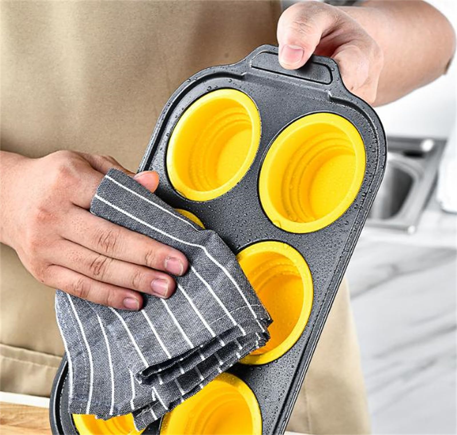 Stampo in silicone per muffin, con meccanismo a pressione e rilascio, riutilizzabile, antiaderente, per casa, cucina e feste (giallo + rosso)