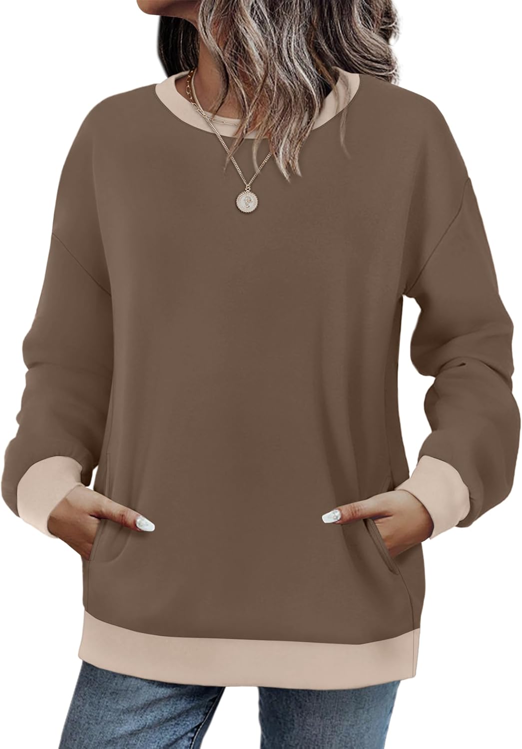 WIHOLL Crewneck Sweatshirts Women Long Sleeve Tops Fall Fashion 2026 Winter Clothing Pullover with Pockets S-2XL