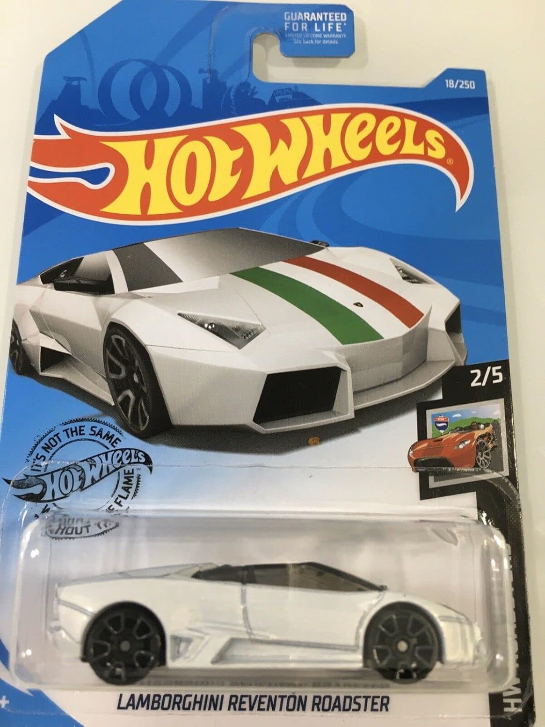DieCast Hot Wheels Lamborghinis Reventon Roadster (White), HW Roadsters 2/5
