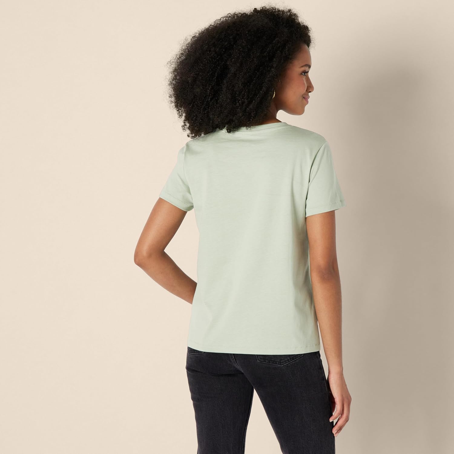 Amazon Essentials Women's Regular Fit 100% Cotton Crewneck Short Sleeve T-Shirt - Image 2