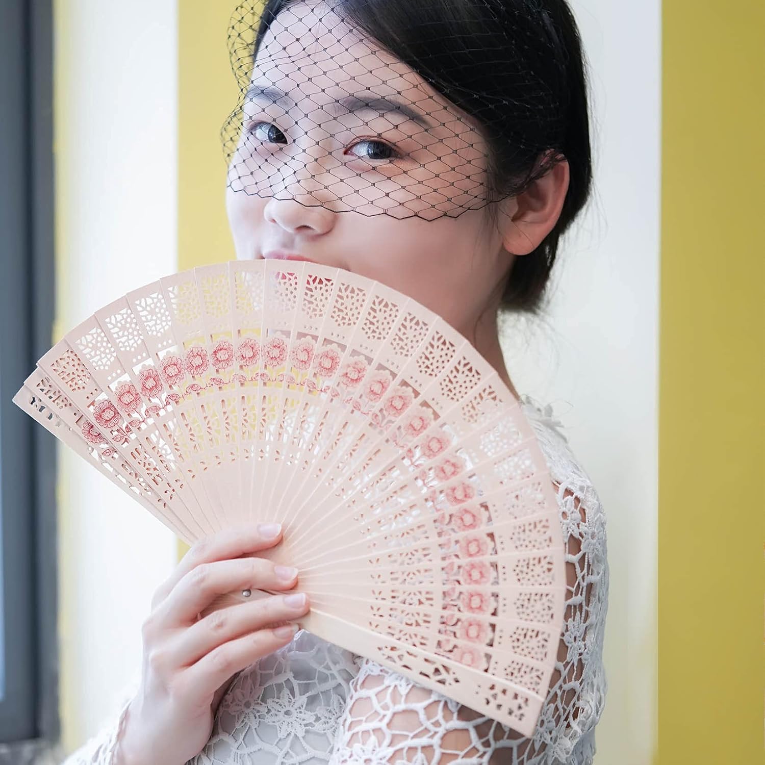 Wobe 60 Pack Sandalwood Fans- Baby Shower Gifts Wedding Favors, Hand Held Folding Fans Wooden Openwork Personal Handheld Folding Fans for Wedding Party Home Decorations Birthday Gift (Sunflower)