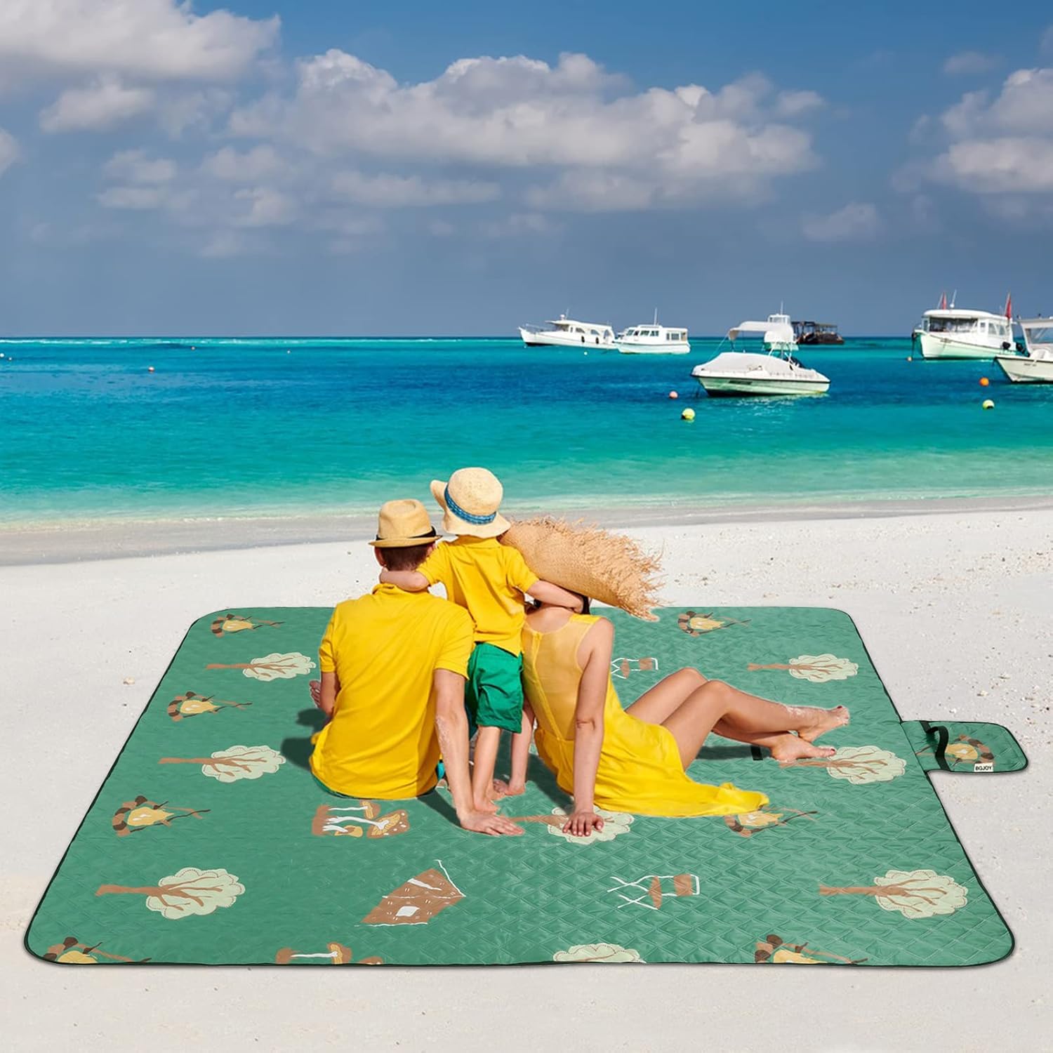 Large Beach Blanket Waterproof Sandproof Picnic Blankets Outdoor Blanket Foldable Beach Mat Sandfree with Carry Strap Lightweight Beach Blankets fit 2-4 Adults for Beach Camping Grass Lawn Park