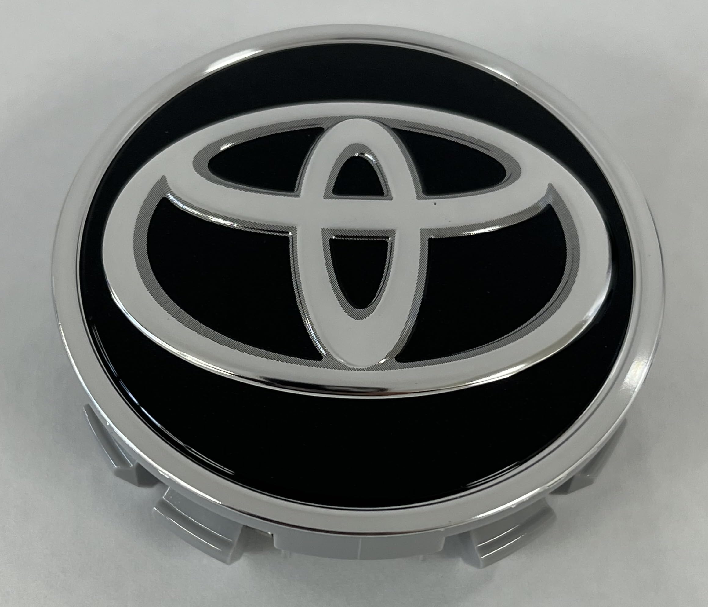 Amazon | TOYOTA (トヨタ) 純正部品 ORNAMENT SUB-ASSY WHEEL HUB 