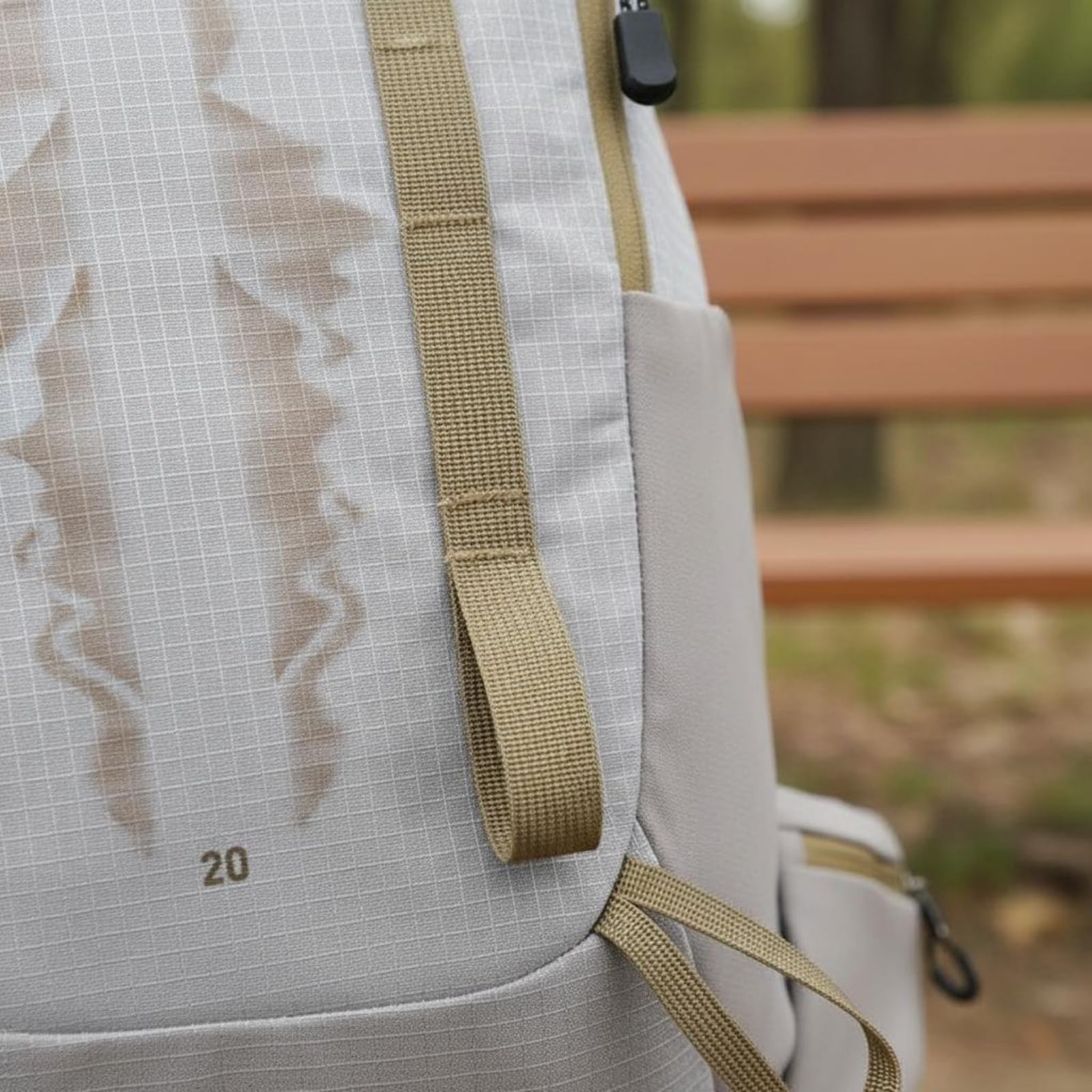 Qianly Zaino Impermeabile da Trekking Resistente Equipaggiamento Esterno per Escursionismo, Beige, Cachi