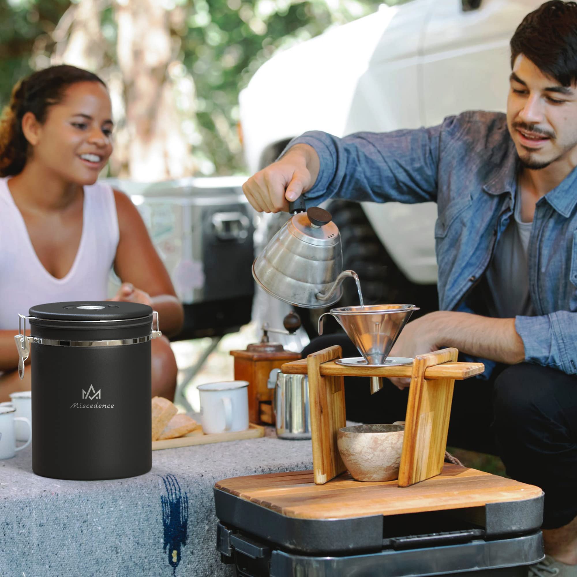 Recipiente de café de 35 onzas para café molido con rastreador de fecha, válvula de CO2 unidireccional de acero inoxidable 304, recipiente de almacenamiento hermético para granos de café o