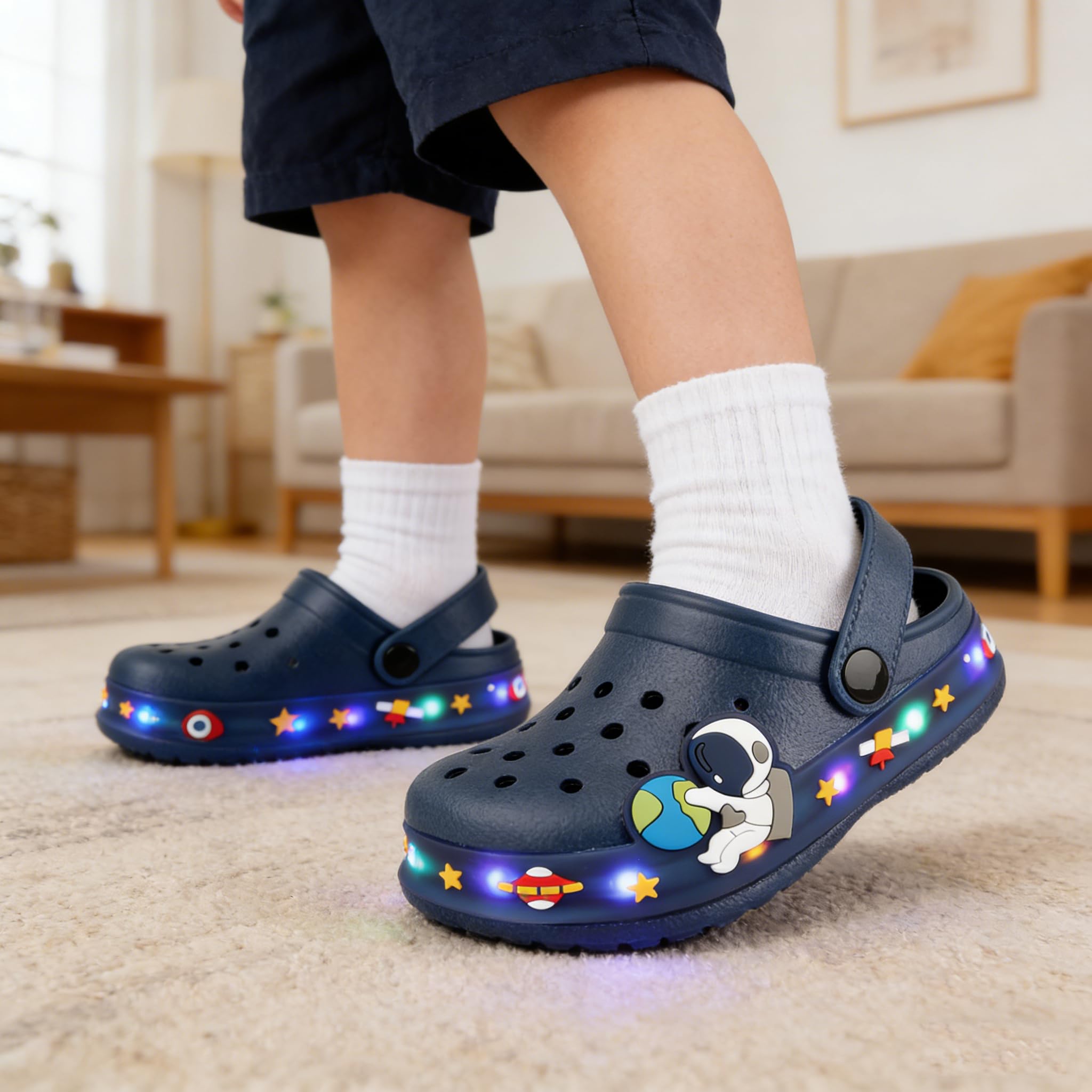 GULAKY Zoccoli per bambini, pantofole per bambini, sandali per ragazze, scarpe da giardino, strisce LED