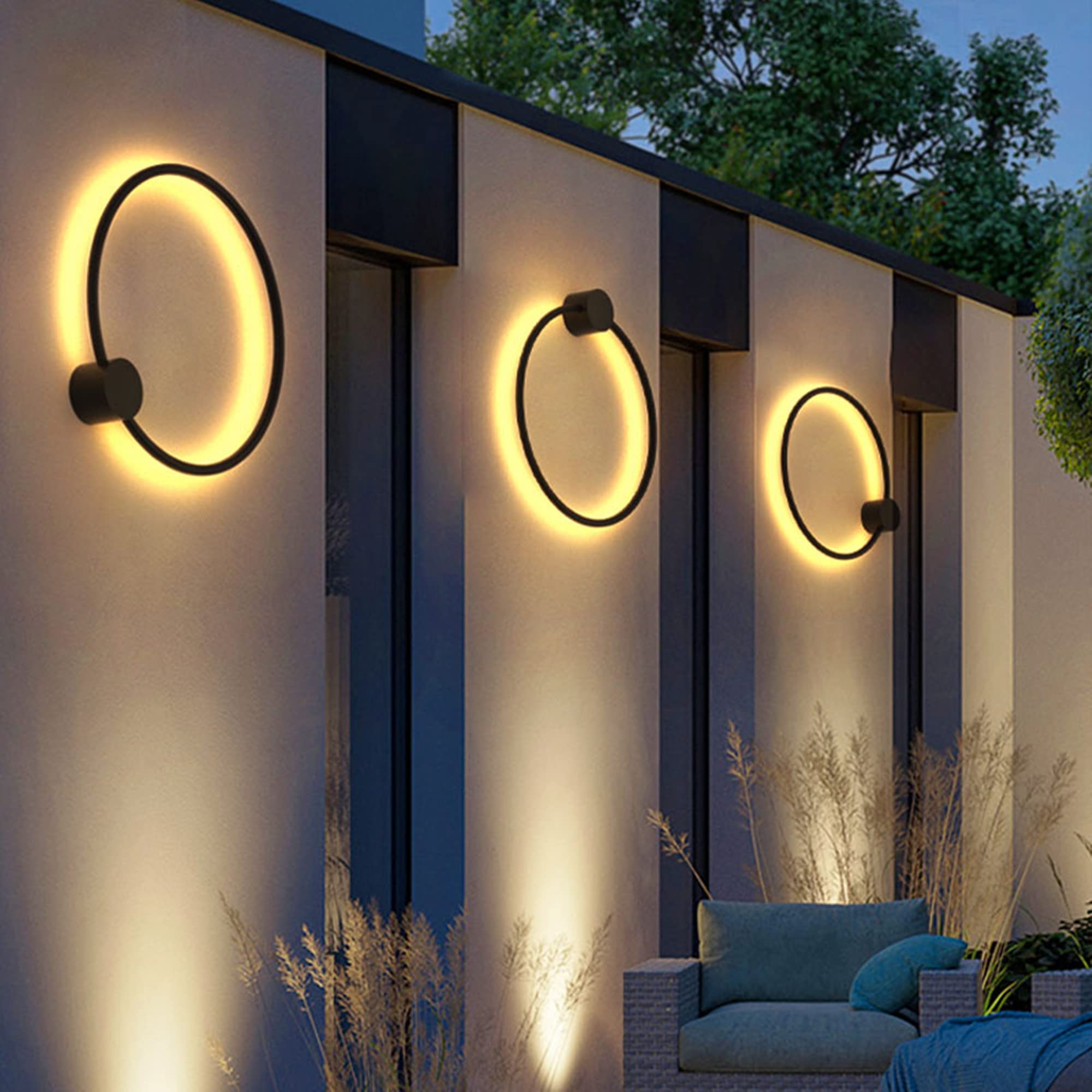 Modern Outdoor Round Wall Lamp for Garden Lighting