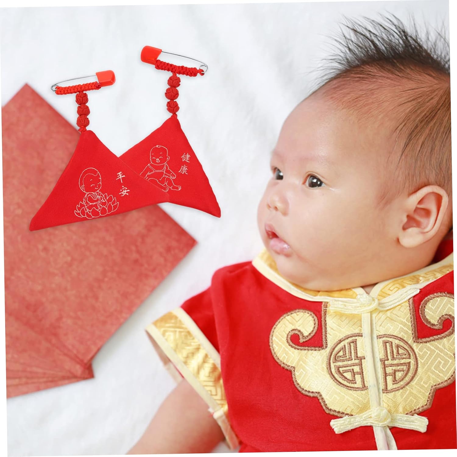 NOLITOY 2pcs Chinese Amulet Pin Pendants Safety Pin Design Omamori Luck Charms Blessing Bag for Boys and Girls Pendant for Health and Safety