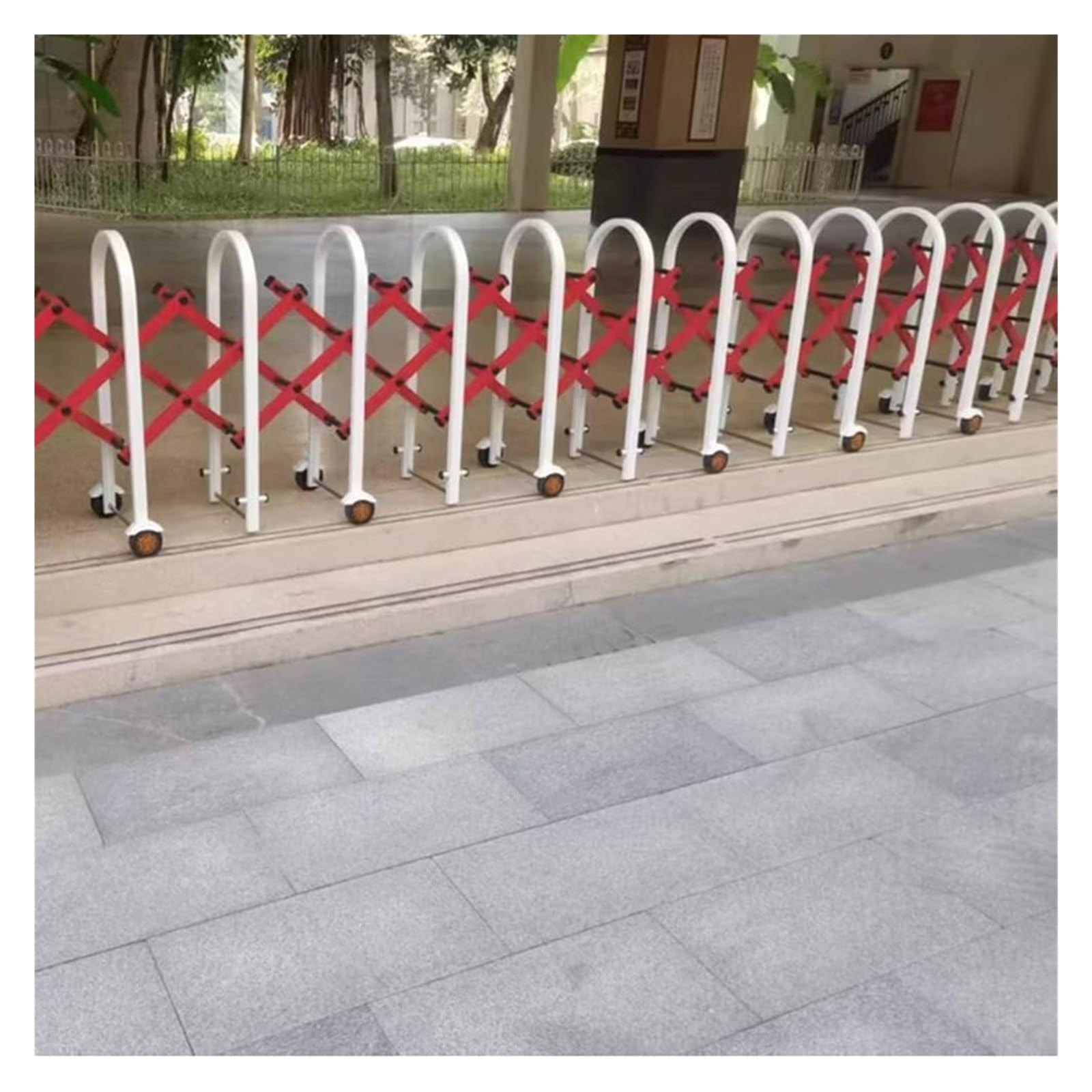 Barriera di Traffico Retrattile, Recinzione di Sicurezza Metallica Mobile con Ruote, Blocco d'ingresso Portatile (Rosso, 1,2 x 9 m), Soluzione di Sicurezza Resistente e r