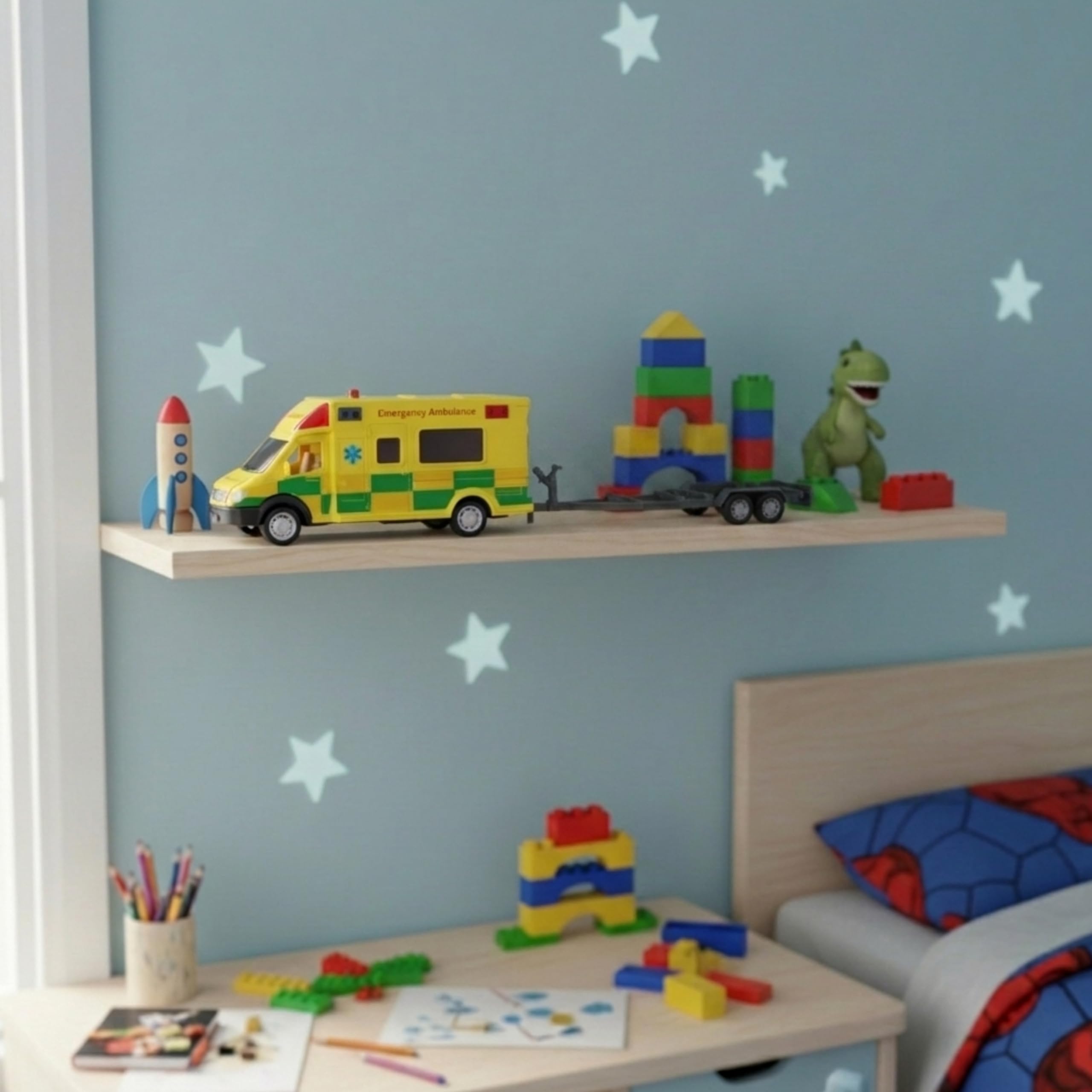 Toyland® Ambulancia - Juguete de emergencia con luz y sonido, escala 1:40, vehículo de juego, a partir de 3 años