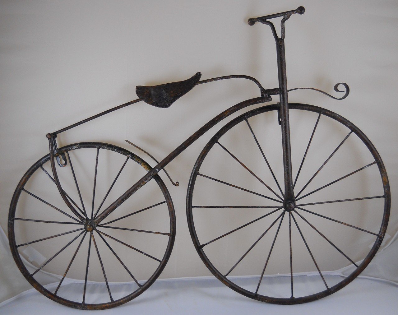 INsideOUT 25" Iron Antique Style Bicycle Wall Art Brown
