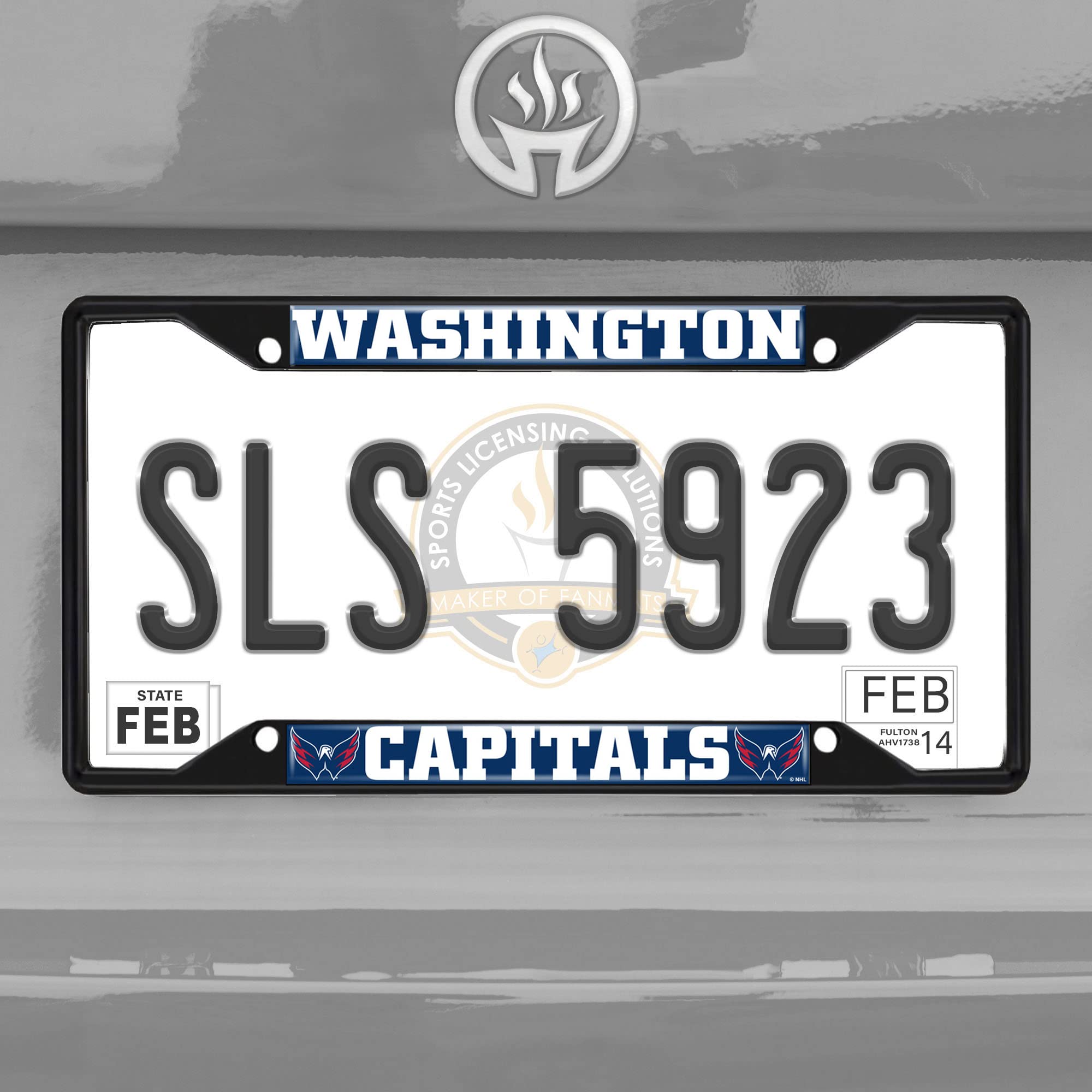 FANMATS 31395 Washington Capitals Metal License Plate Frame Black Finish