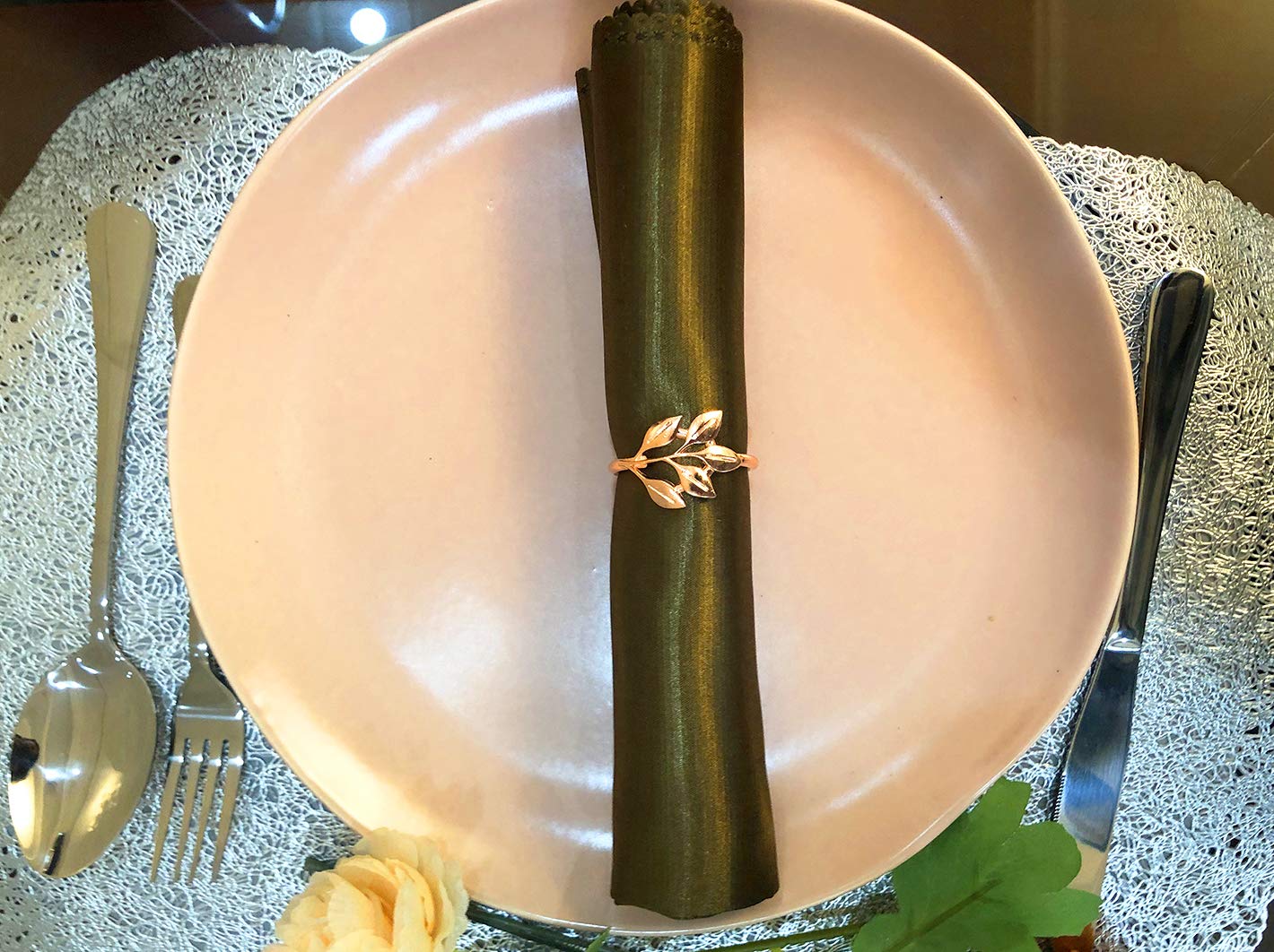 URROMA Gold Paper Napkin Rings – 50 Pack, Disposable, For Weddings & Events - View #2