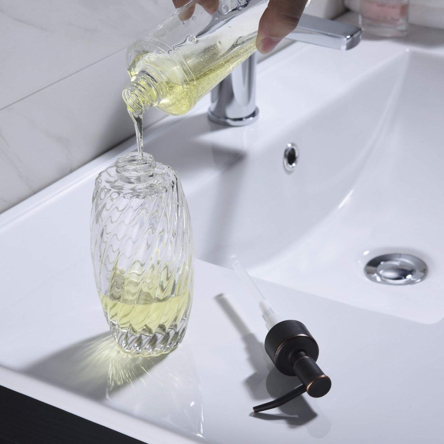 Delle Rosa Countertop Glass Soap Dispenser Oil Rubbed Bronze Clear Glass Bottle Dispenser for Kitchen, Bathroom Essential Oils, Lotions, Liquid Soaps - Image 8
