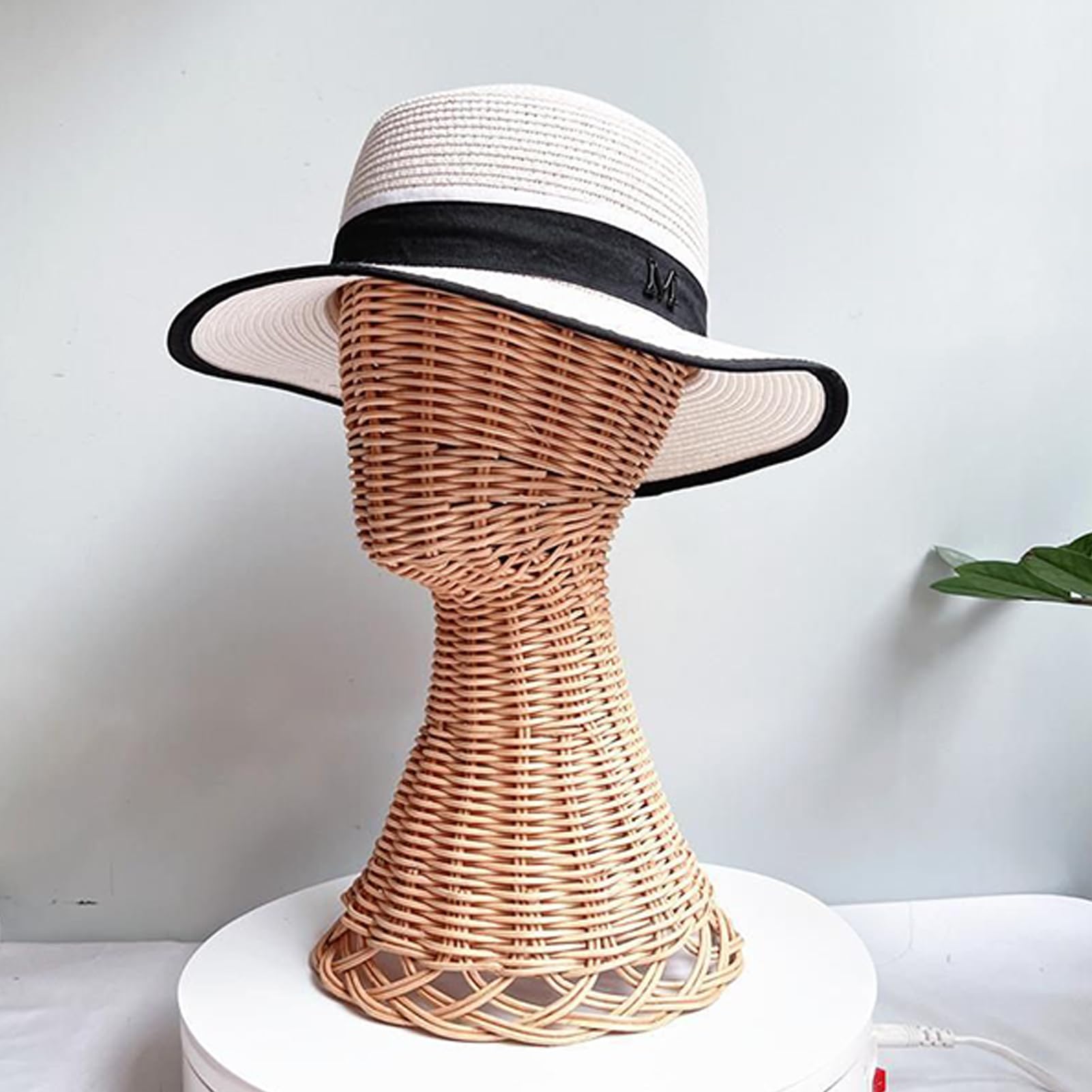 Soporte de exhibición de Sombreros: Cabeza de maniquí de ratán para organizar Bufandas y Sombreros, Estante de Mesa con Base sin Puntas, hogar, , Armario, peluquerías y