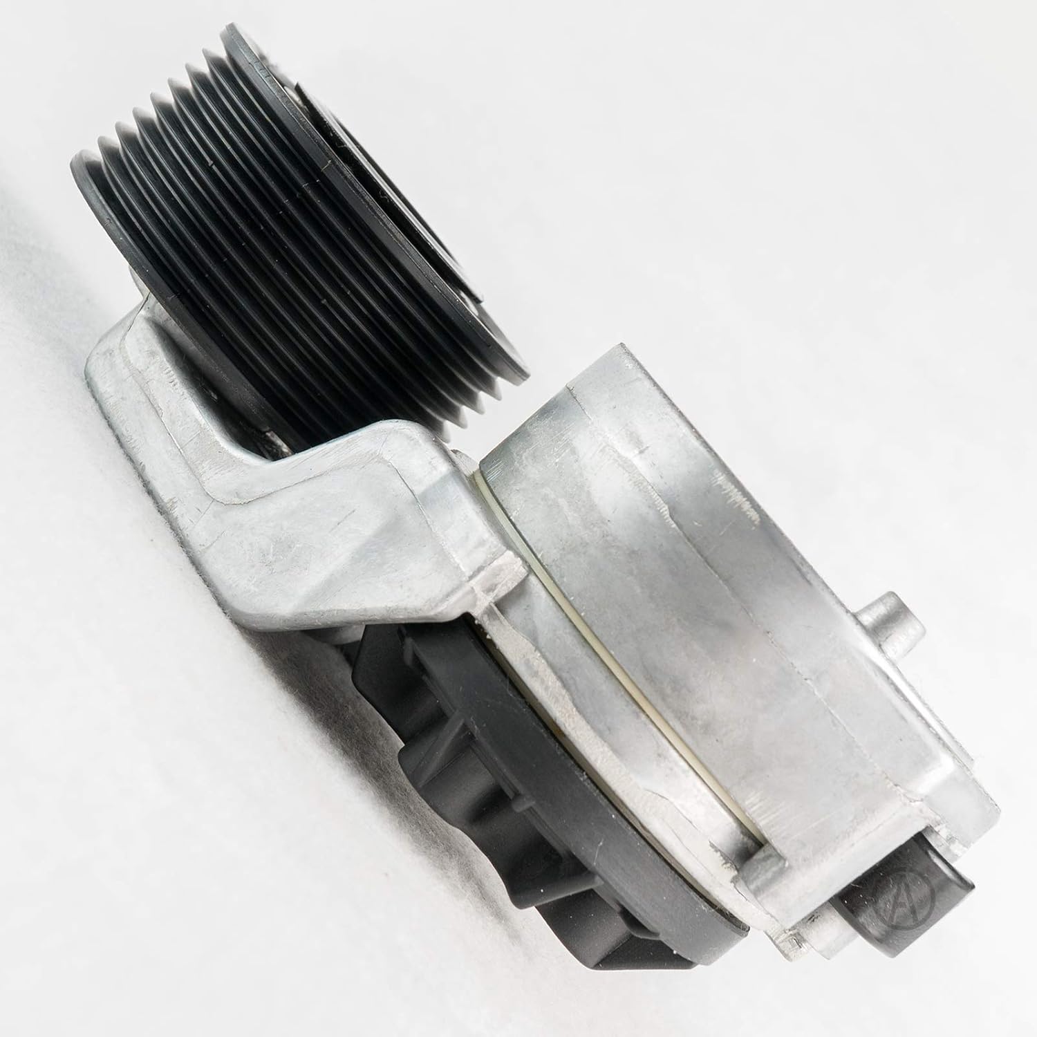 Premium OE Quality Accessory Drive Belt Tensioner Assembly for Thomas Bus 8.3 ISC Cummins 38518