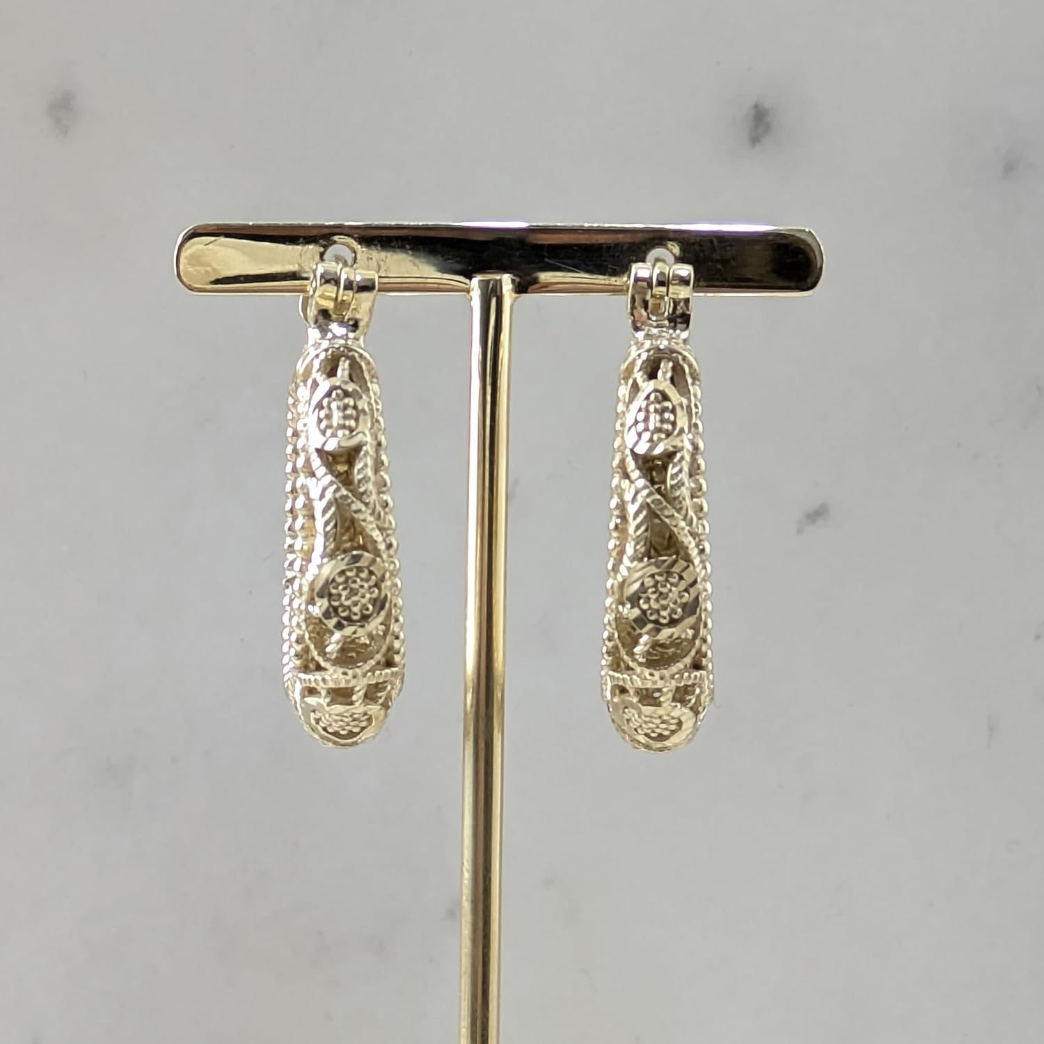 18K Gold Plated Hoop Earrings for Women, 30mm Vintage Filigree Gold Hoops, Lightweight and Comfortable, Elegant Statement Earrings, Gift for Special Occasions