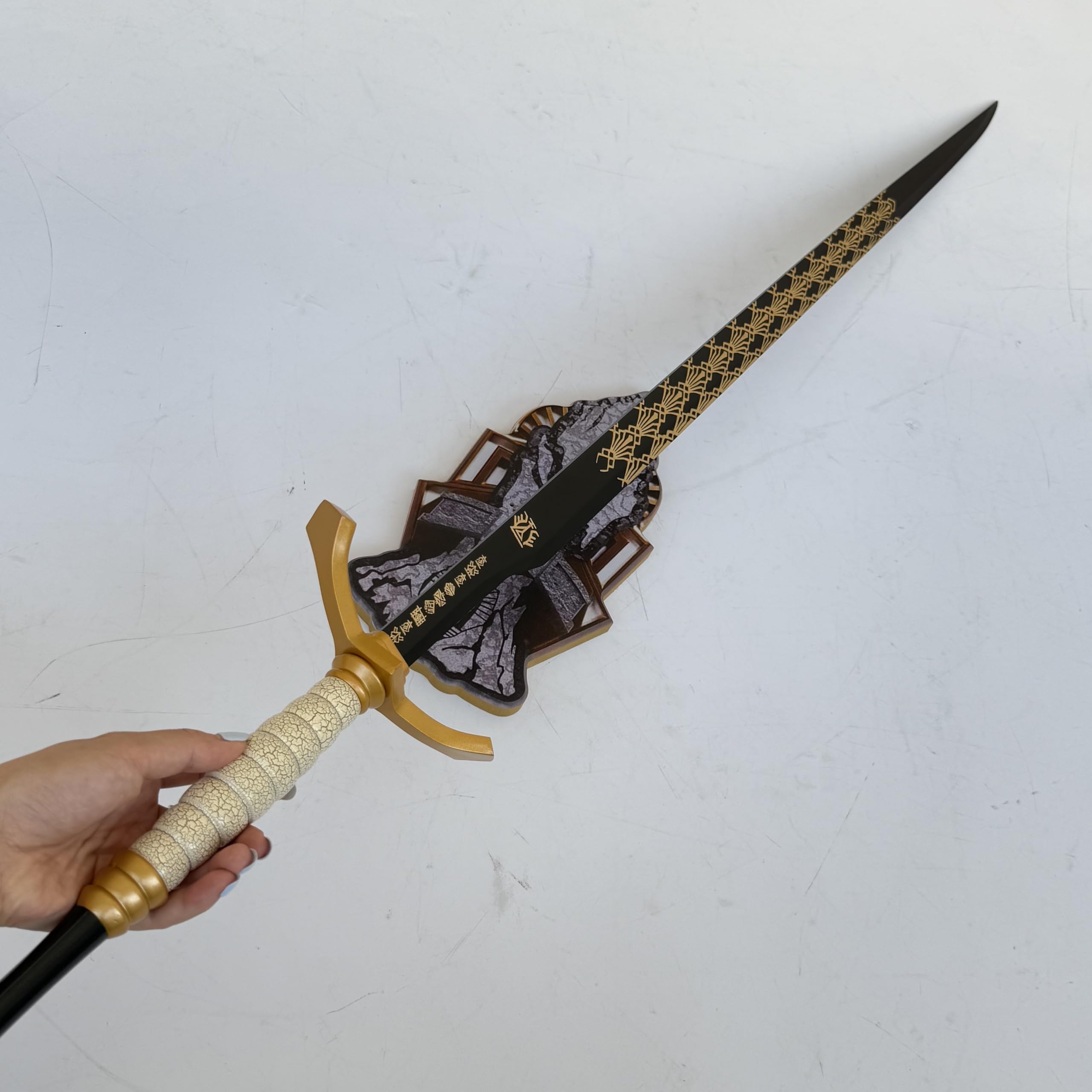Amazon.com: Sword Valley Expedition Series Gustav Collectible