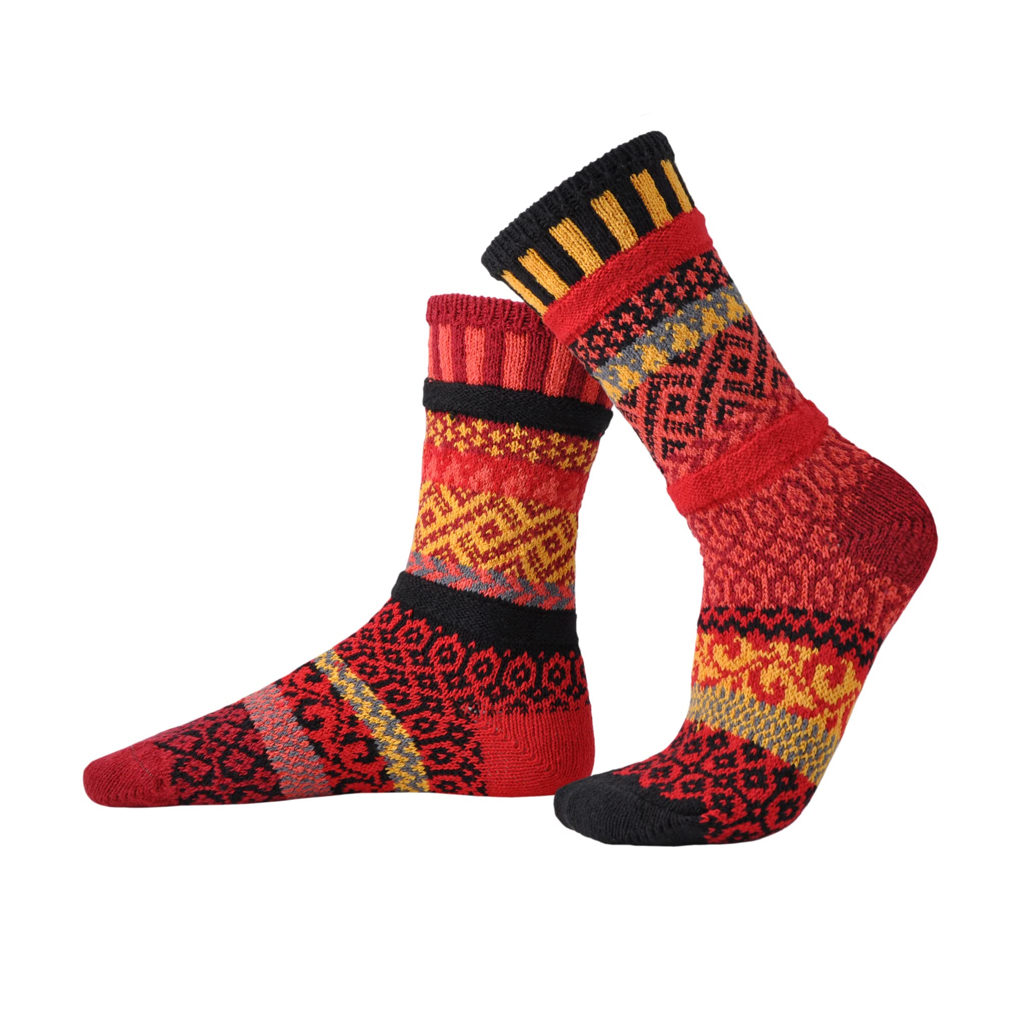 Solmate Socks Calcetines no Coincidentes para Hombres o Mujeres Hechos con Hilos de Algodon Reciclados en los Estados Unidos
