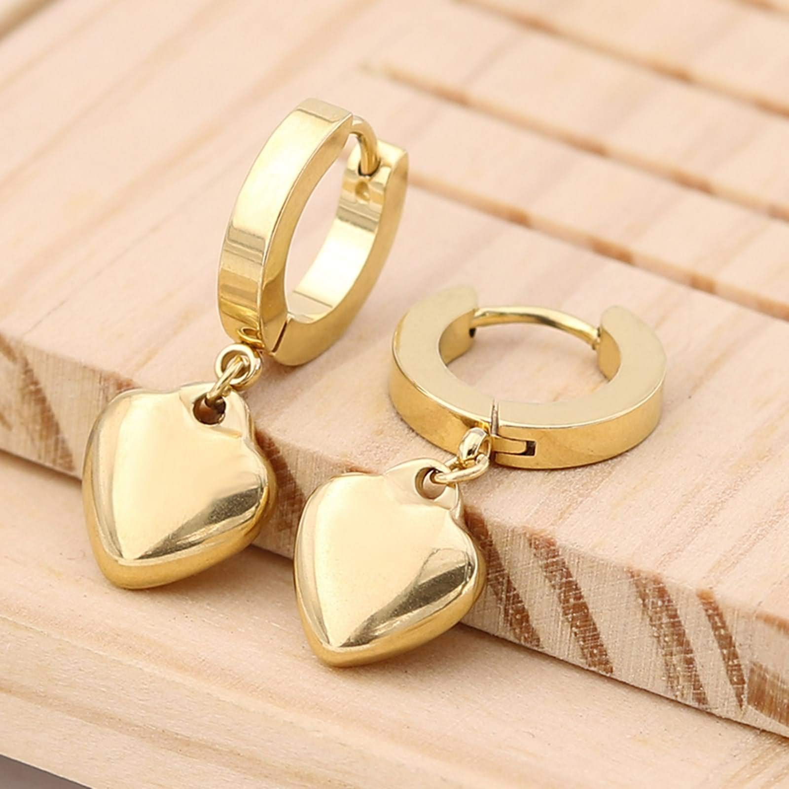 KnSam Pendientes de oro para hombre, pendientes de oro para hombre, colgante de corazón de acero inoxidable, joyas para unisex, oro rosa, Acero inoxidable