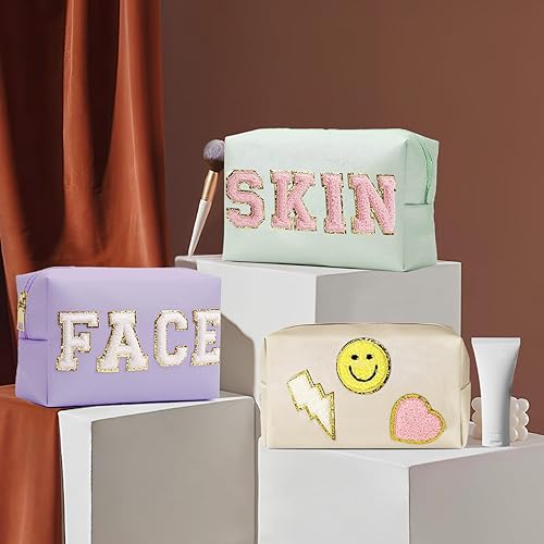 Miniatura 4 de GEMLORD Bolsa de maquillaje de 3 piezas con parches de preparación previa, pequeña bolsa de cosméticos con letras de chenilla, de piel sintética,