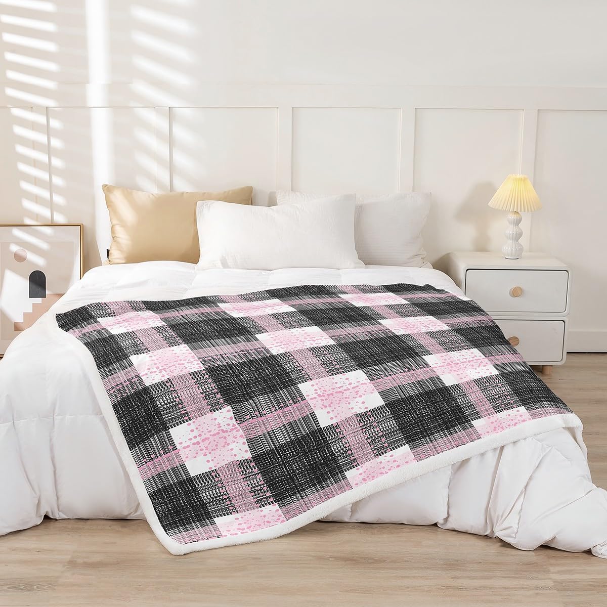 Feelyou Pink Plaid Sherpa Blanket Geometric Lattice Latticemodern Art Plush Blanket for Bed Sofa Couch Abstract Art Fuzzy Blanket Teens Room Decor Queen 90"x90"