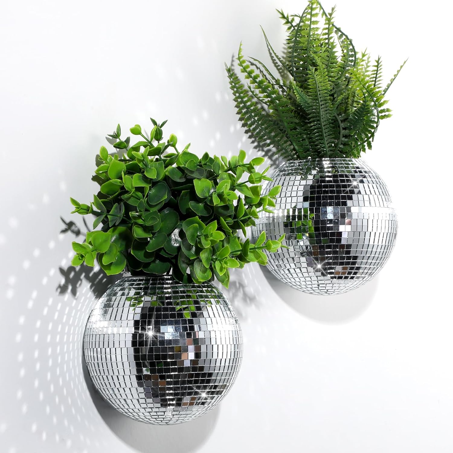 Maxcheck 2 Pcs Disco Ball Planter 4.7 Inch Mirror Disco Ball Wall Hanging Planter Glass Vase Boho Flower Pots Plant Terrariums for Indoor Outdoor Home Decorations (Silver)