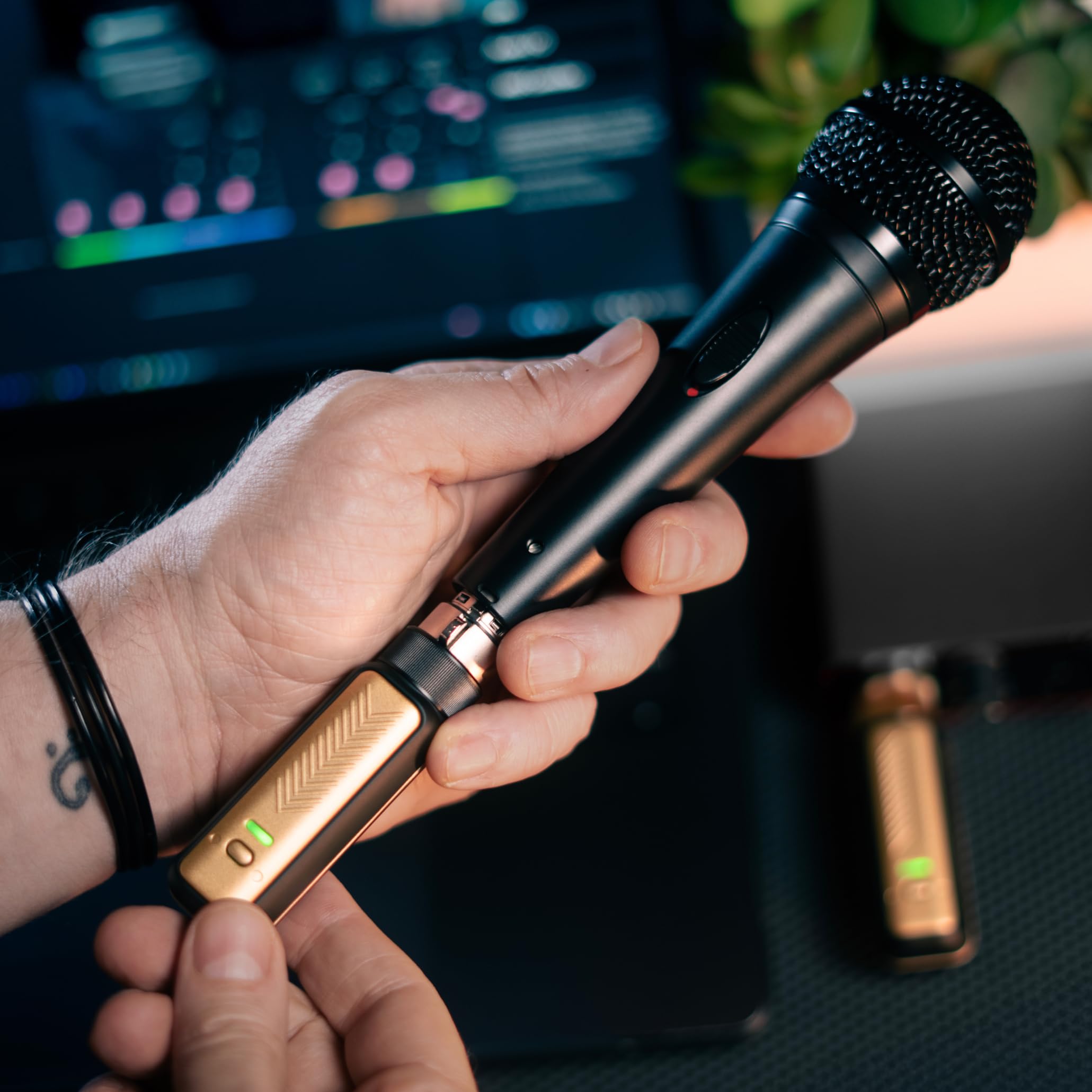 Positive Grid Spark LINK XLR – Kabelloses XLR-System für dynamische Mikrofone & mehr. Plug-and-Play, hochwertige Audioübertragung, perfekt für Bühne, Studio & Proben.