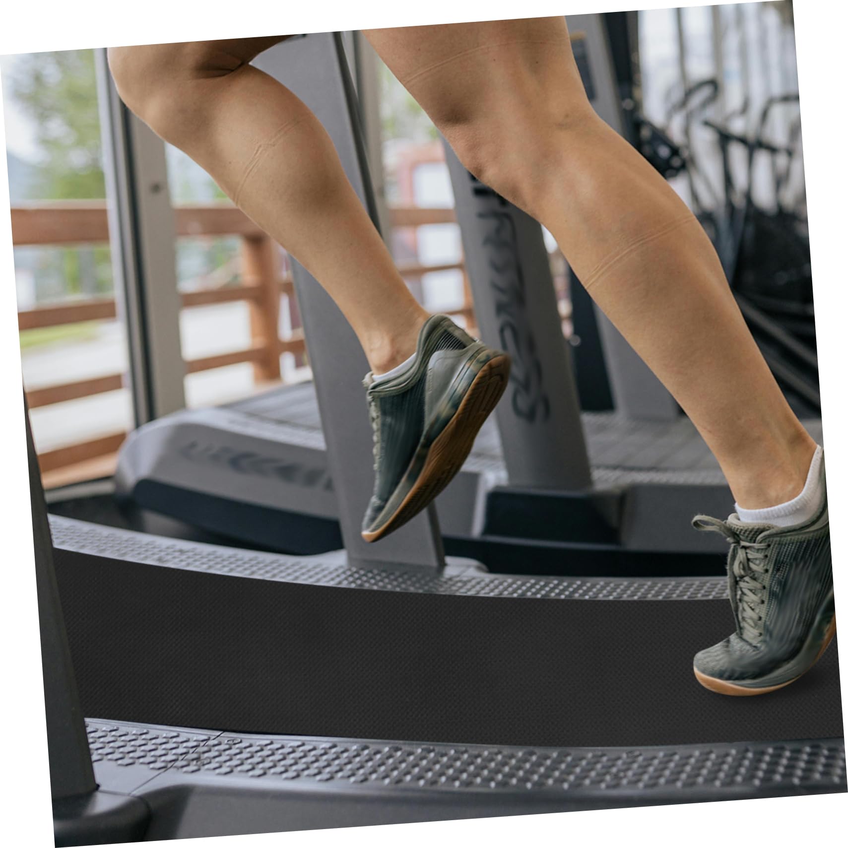 Mata Antywibracyjna Do Bieżni i Sprzętu Fitness Ochrona Podłogi Wysoka Elastyczność Idealna Do Domowej Siłowni Minimalizuje Wibracje i Hałas